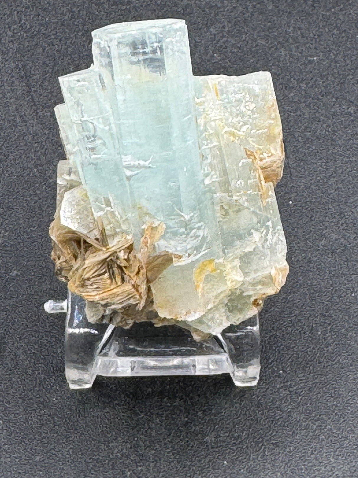Aquamarine Specimen - 50g