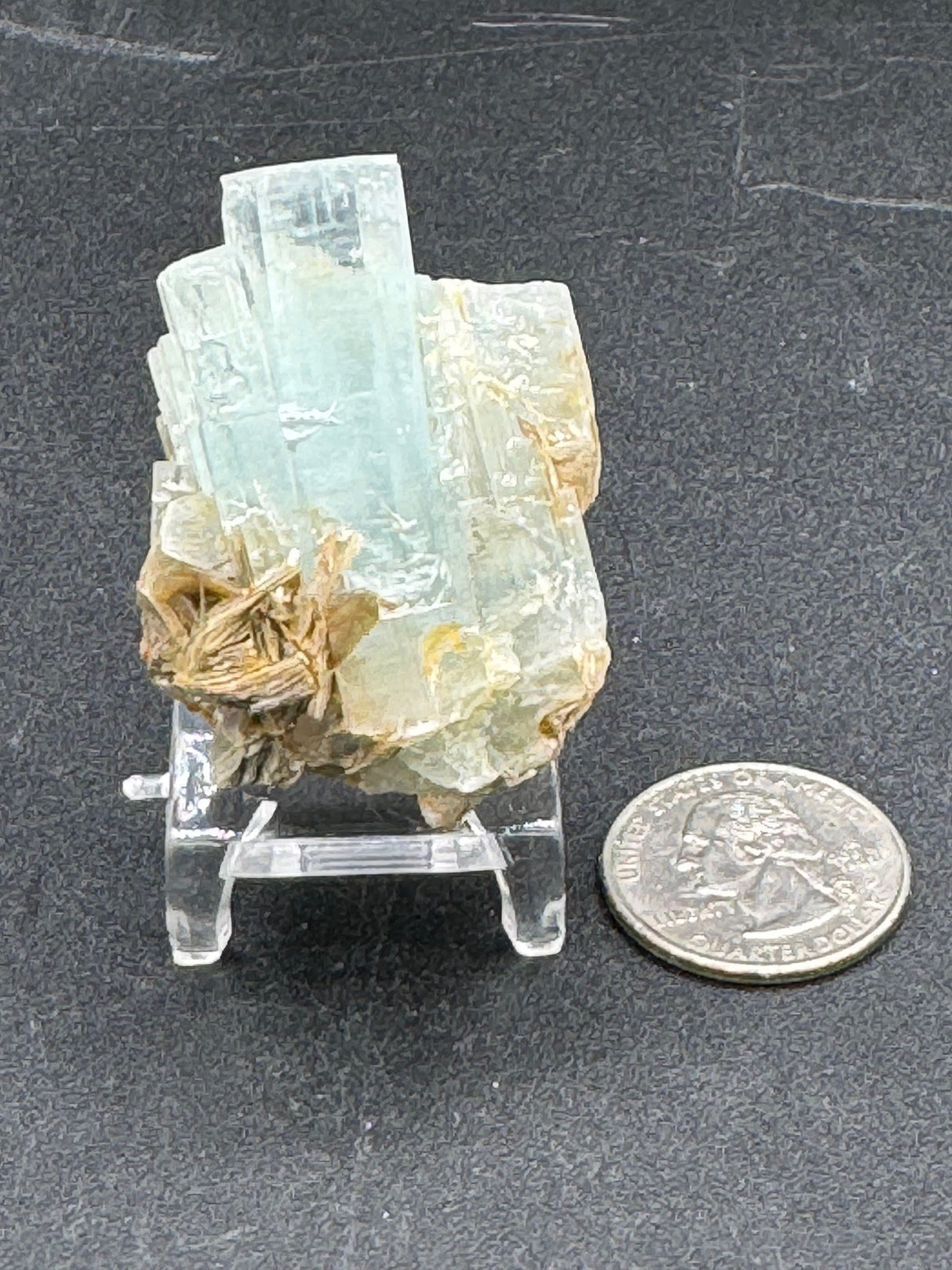 Aquamarine Specimen - 50g