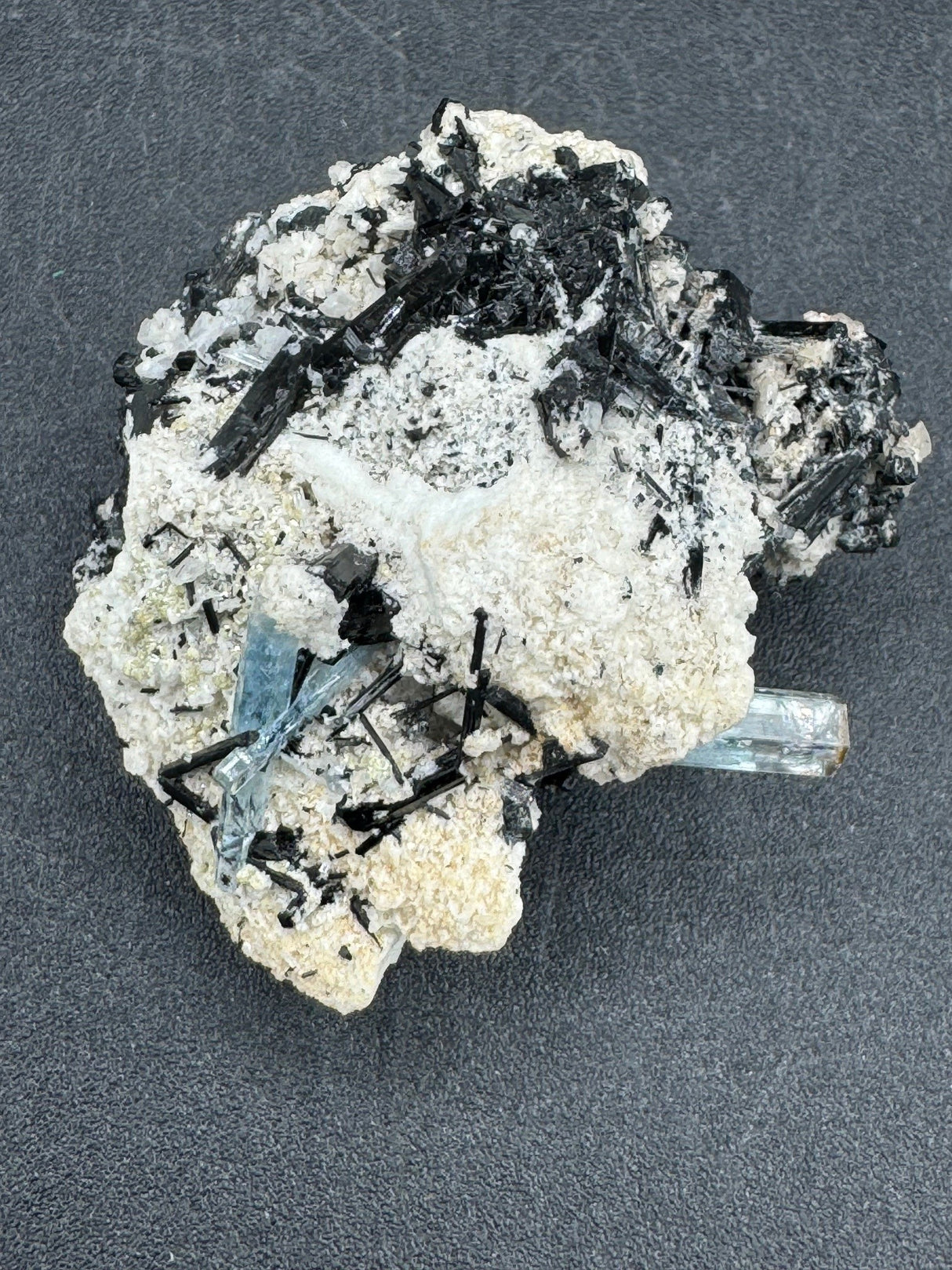 Aquamarine Specimen - 31g