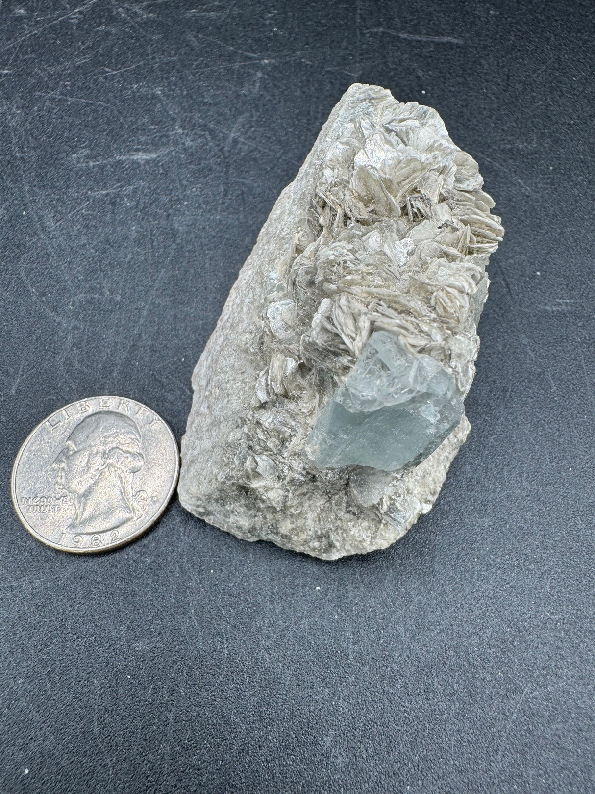 Aquamarine Specimen - 68g