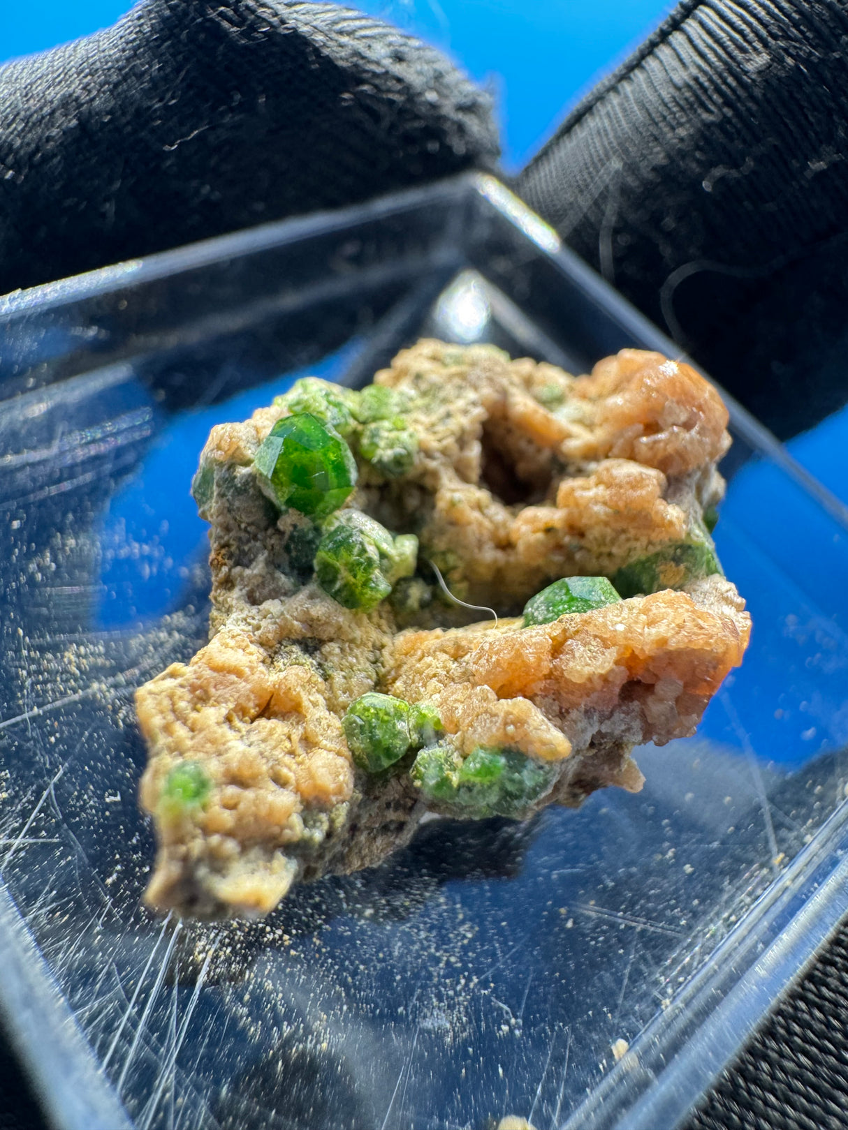 Garnet Specimen - 3g