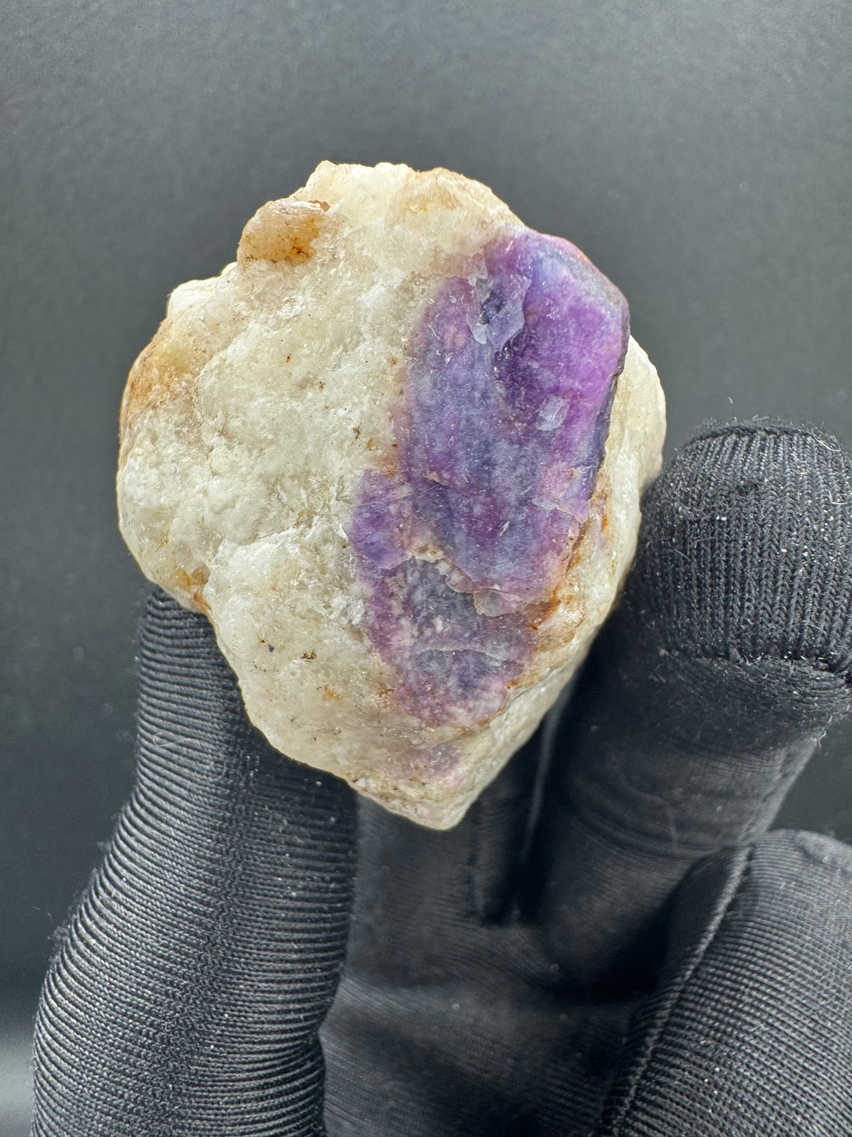 Hackmanite Specimen - 63g