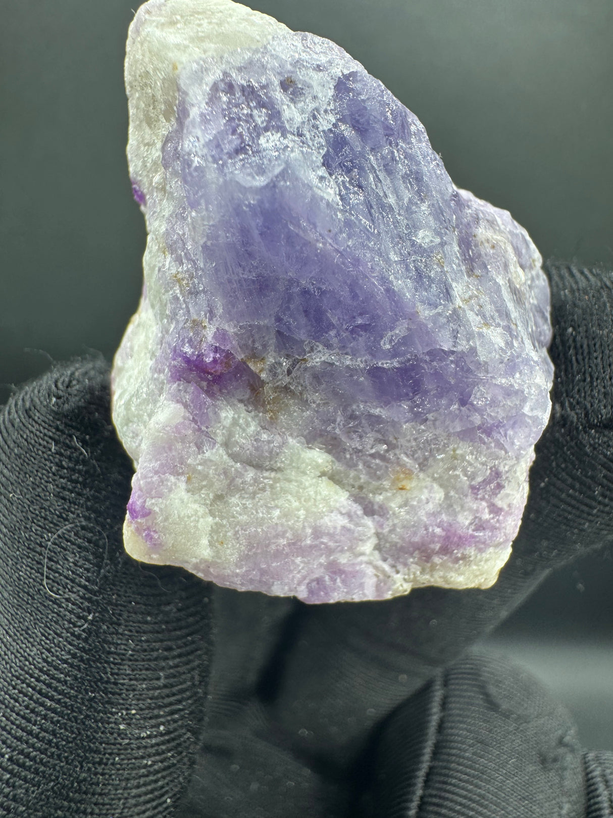 Hackmanite Specimen - 35g