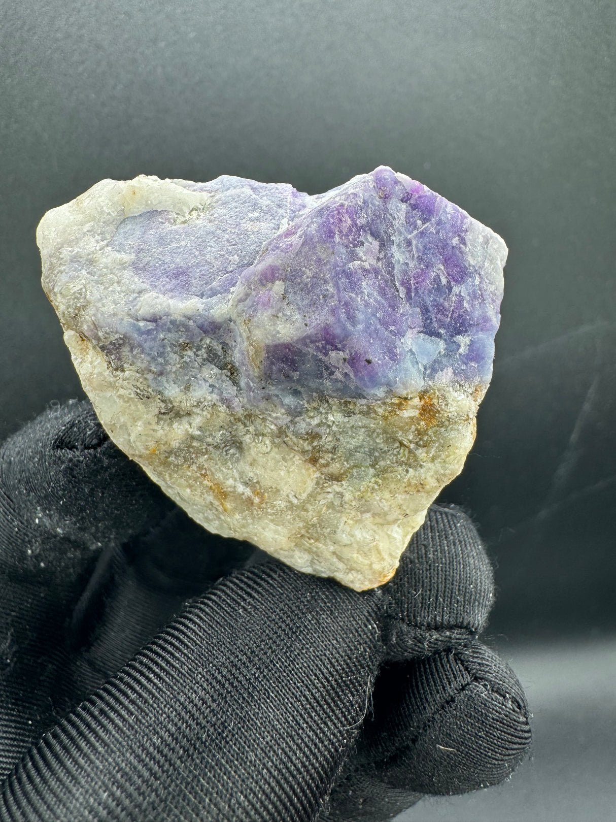 Hackmanite Specimen - 71g