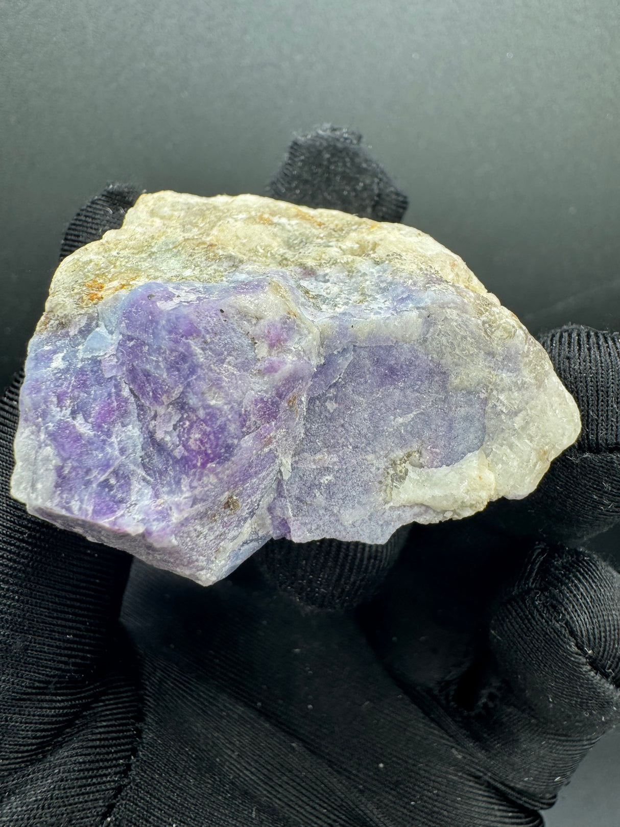 Hackmanite Specimen - 71g