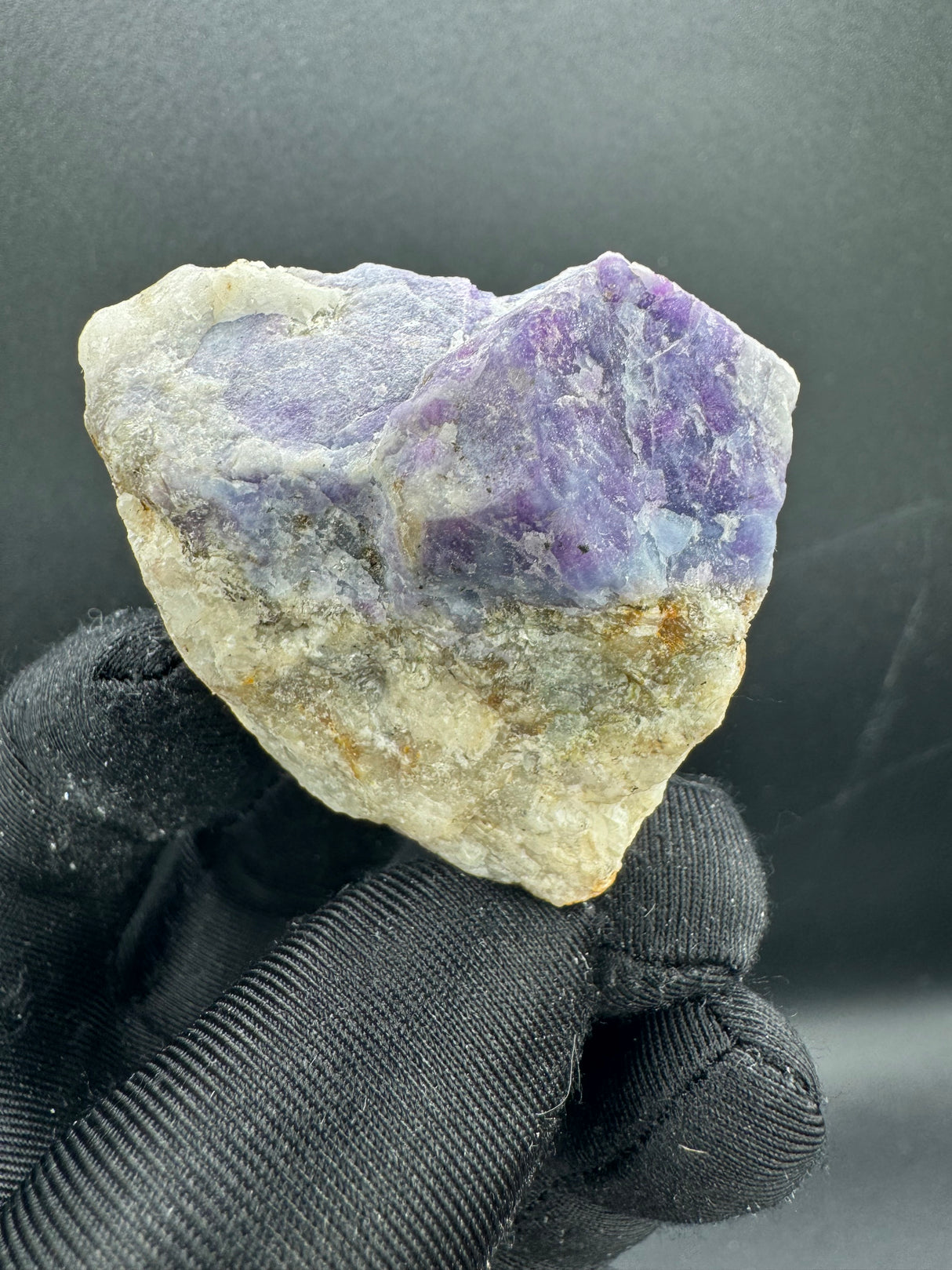 Hackmanite Specimen - 71g