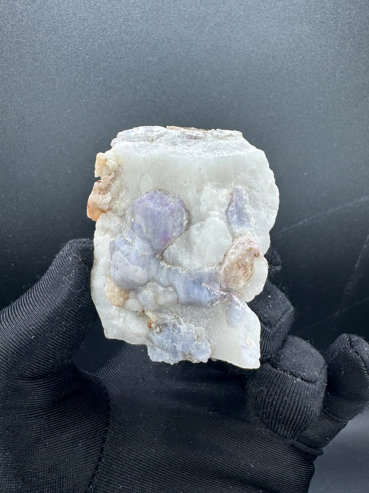 Hackmanite Specimen - 144g