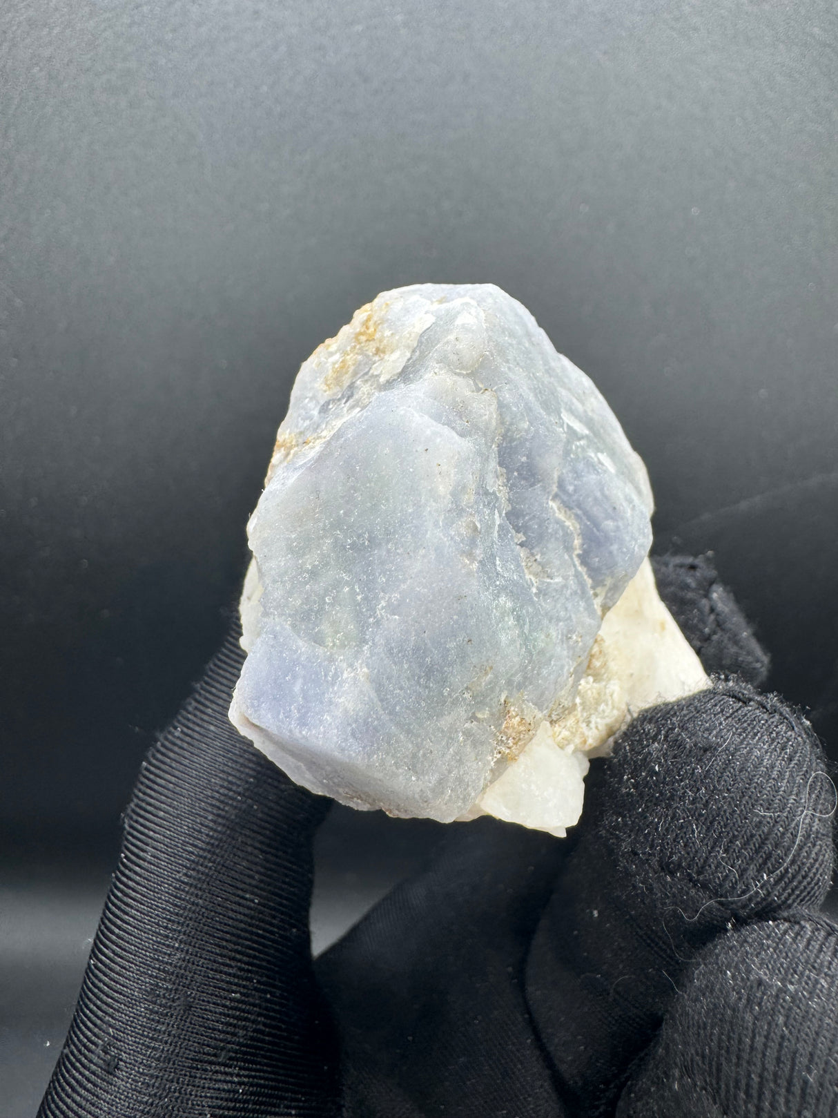 Hackmanite Specimen - 130g