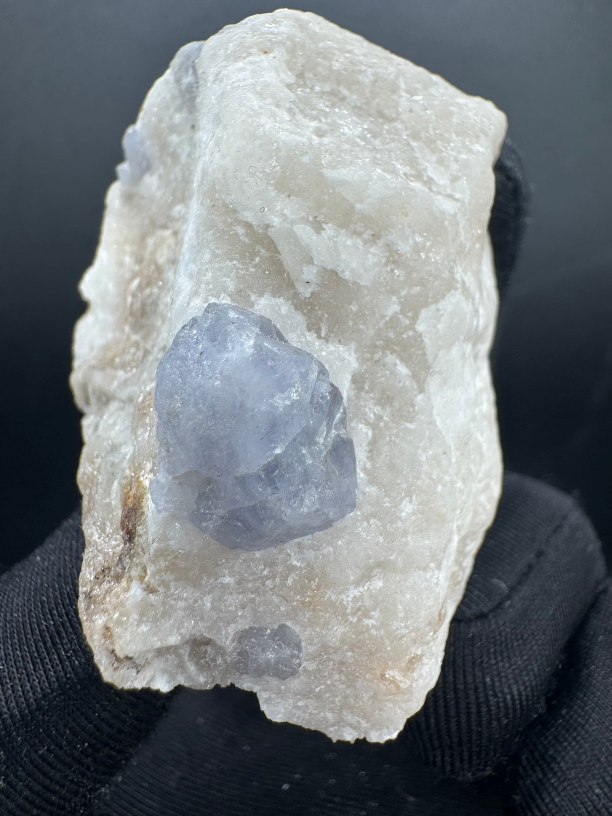 Hackmanite Specimen - 118g