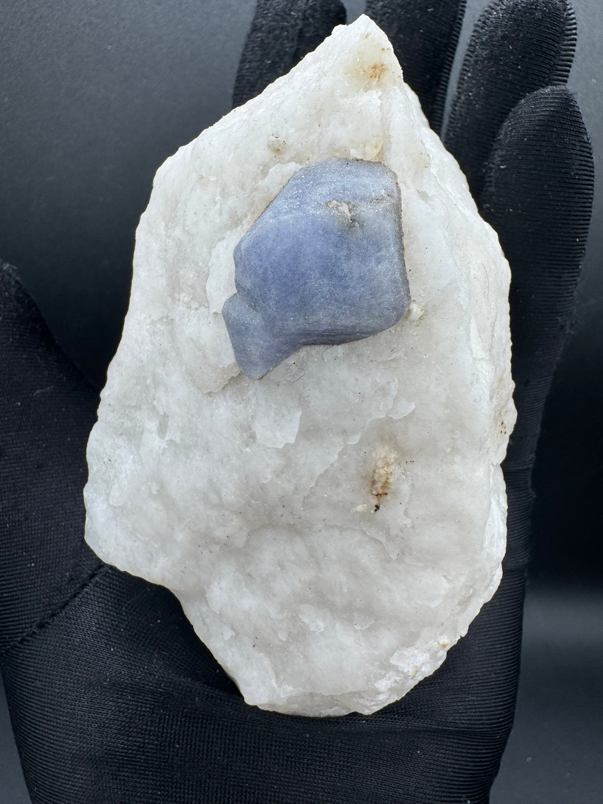 Hackmanite Specimen - 480g