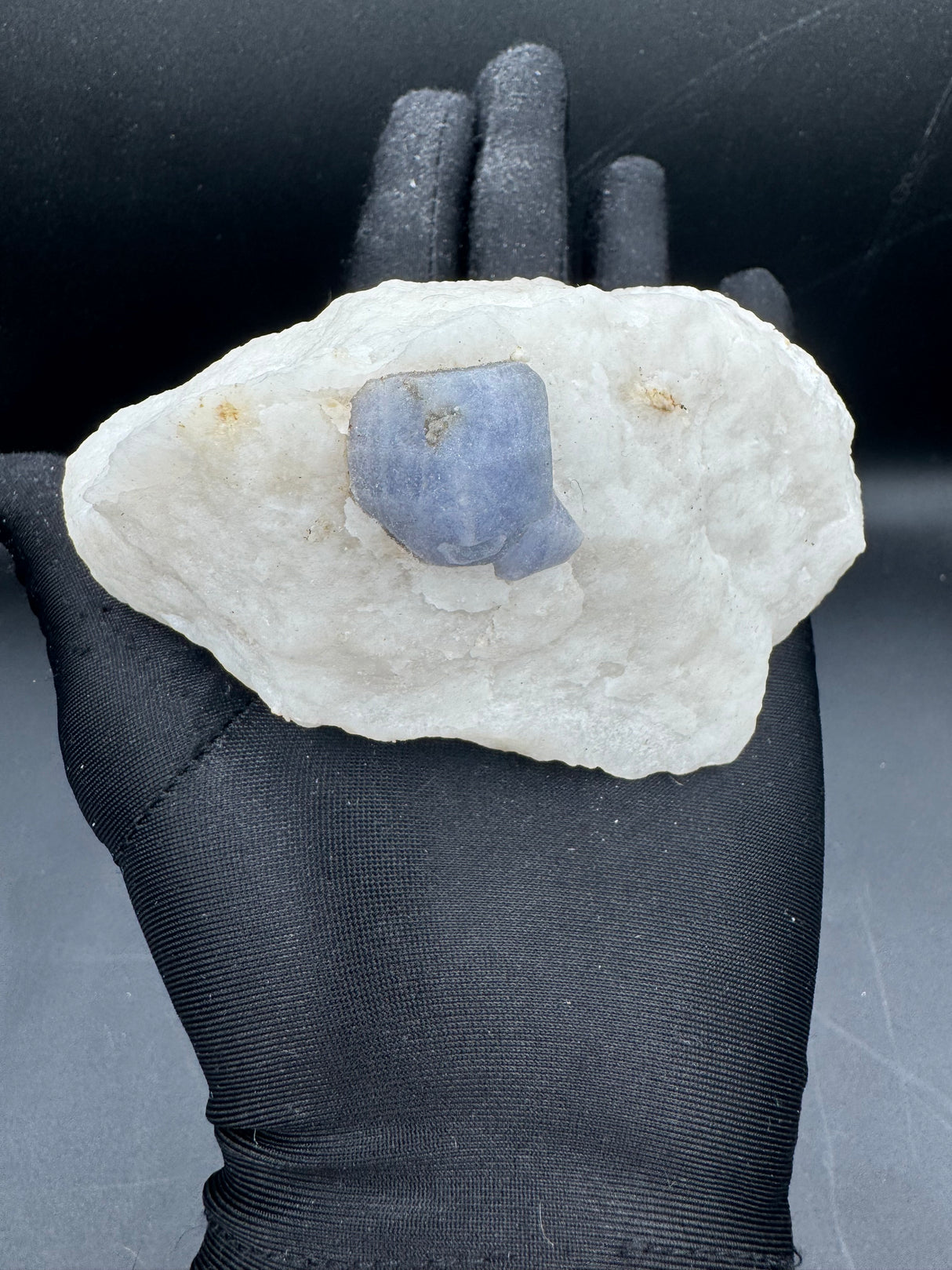 Hackmanite Specimen - 480g