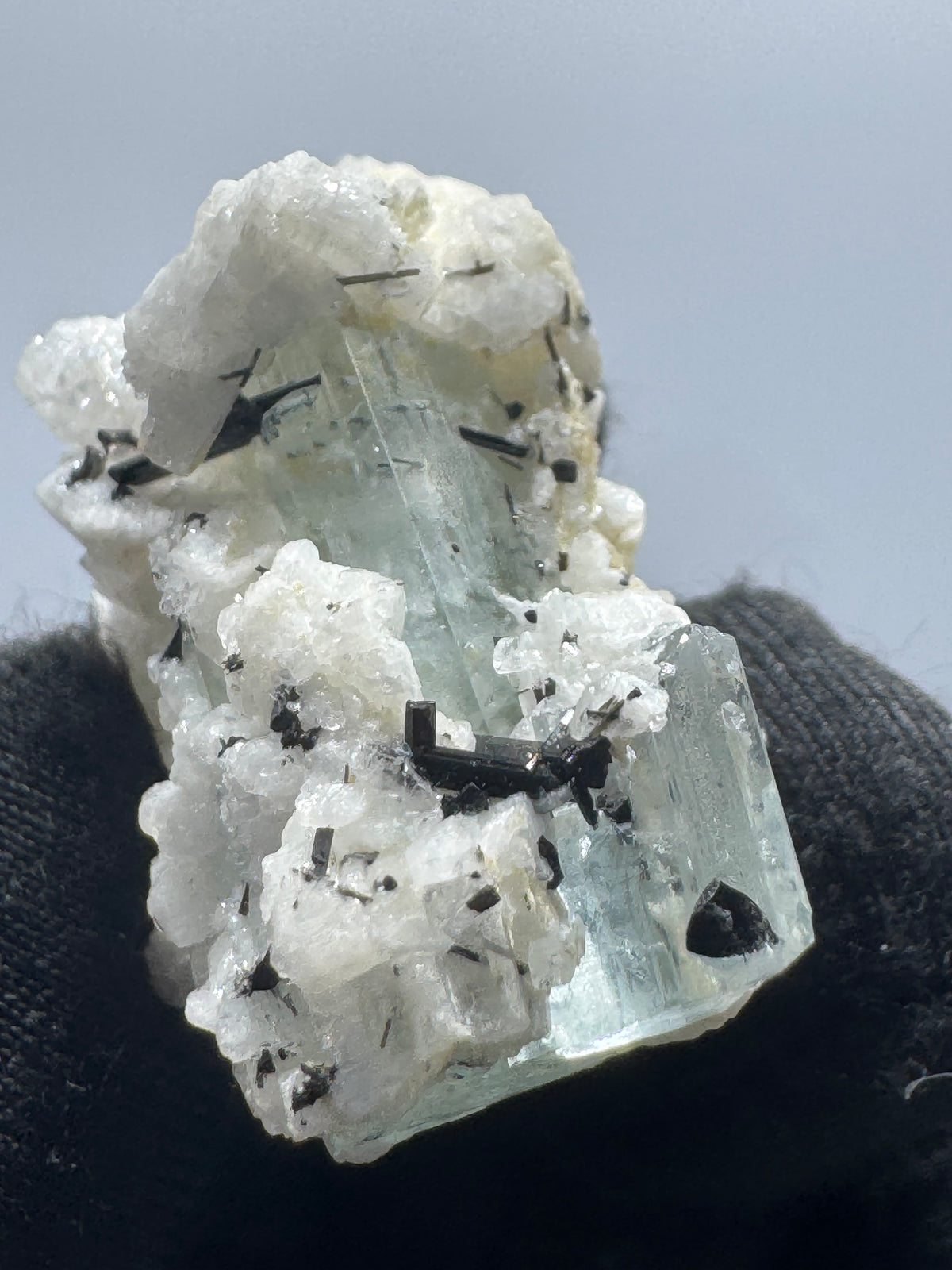Aquamarine Specimen - 15g
