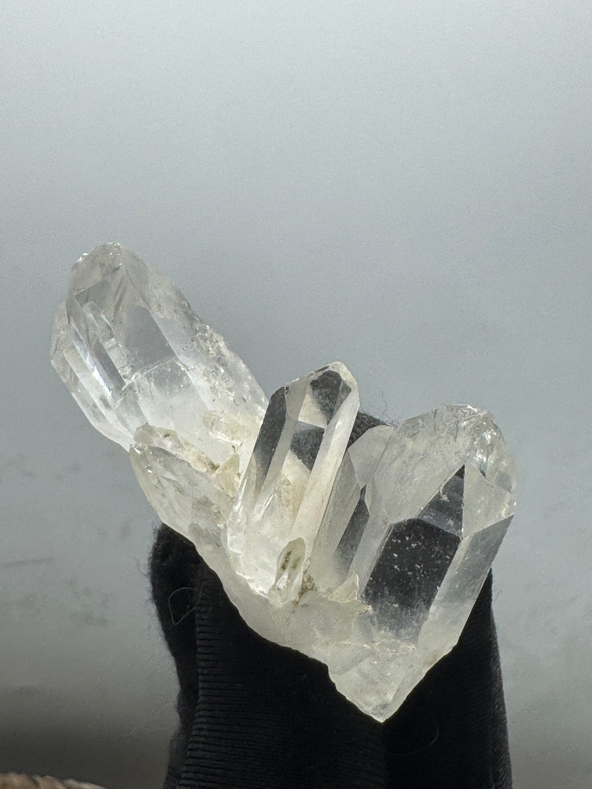 Quartz Specimen - 27g