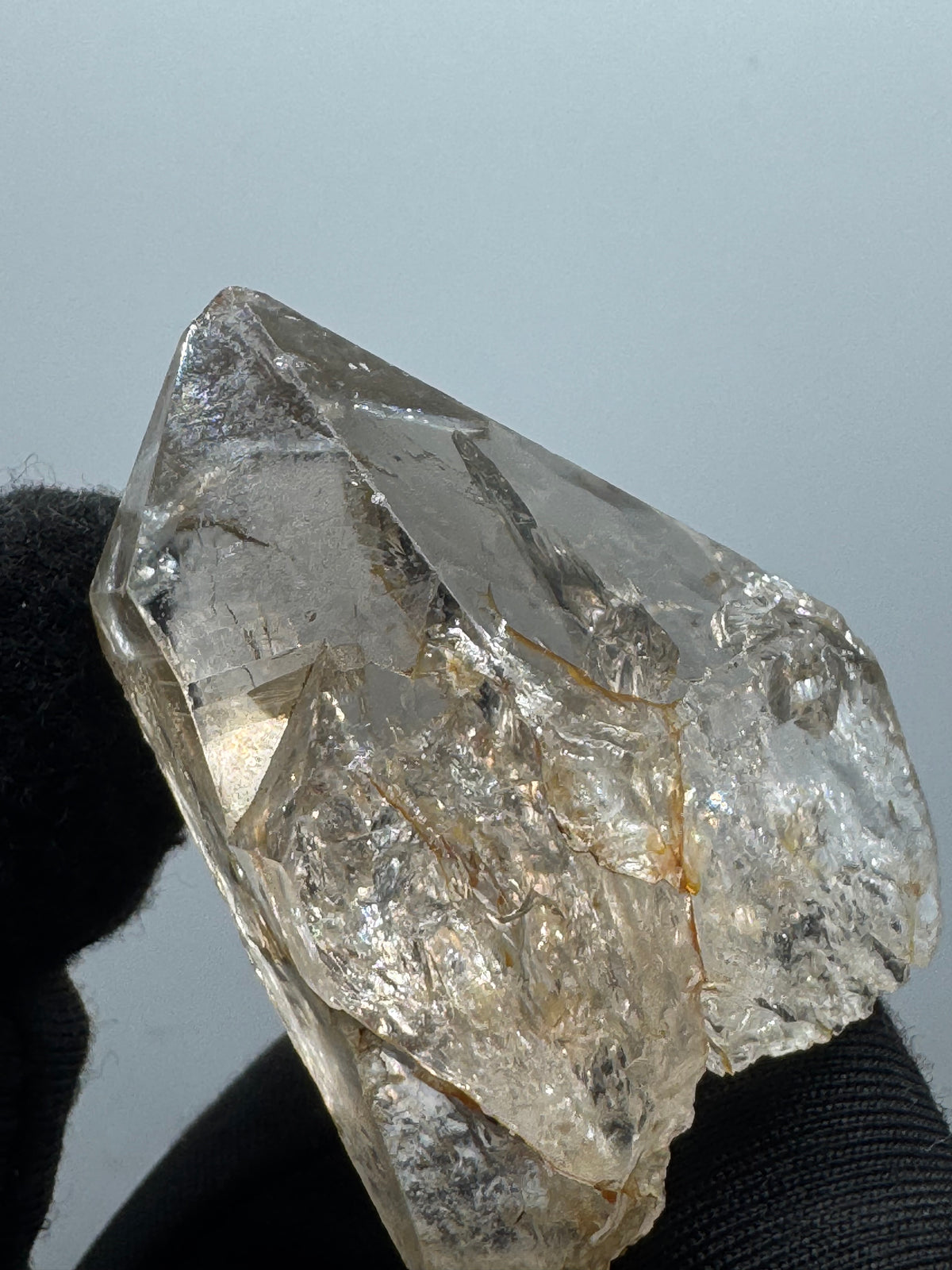Quartz Specimen - 43g