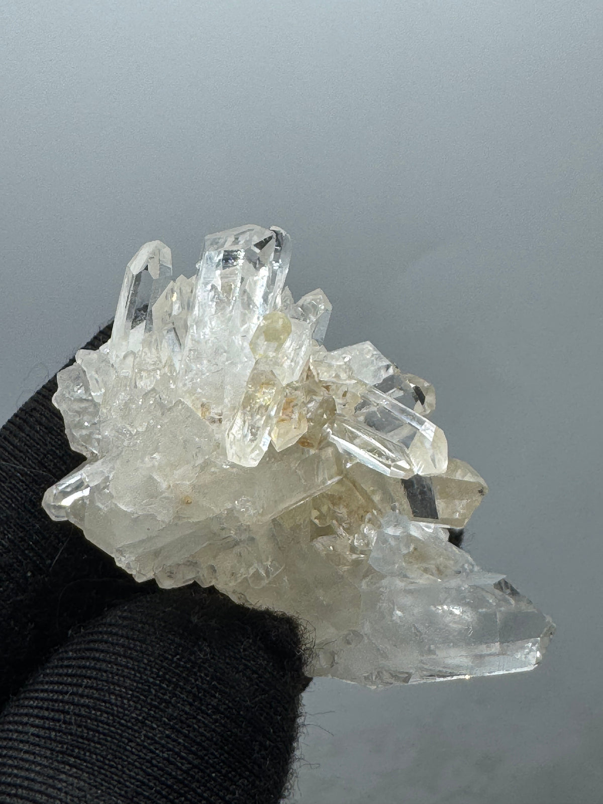 Quartz Specimen - 28g