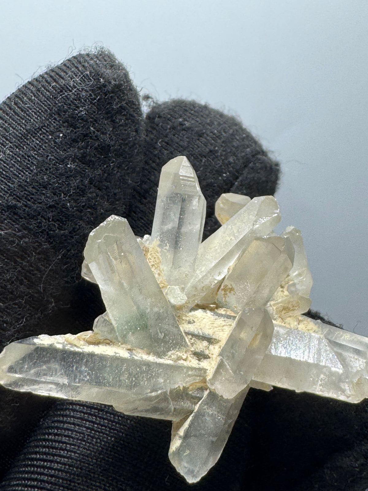 Quartz Specimen - 9g