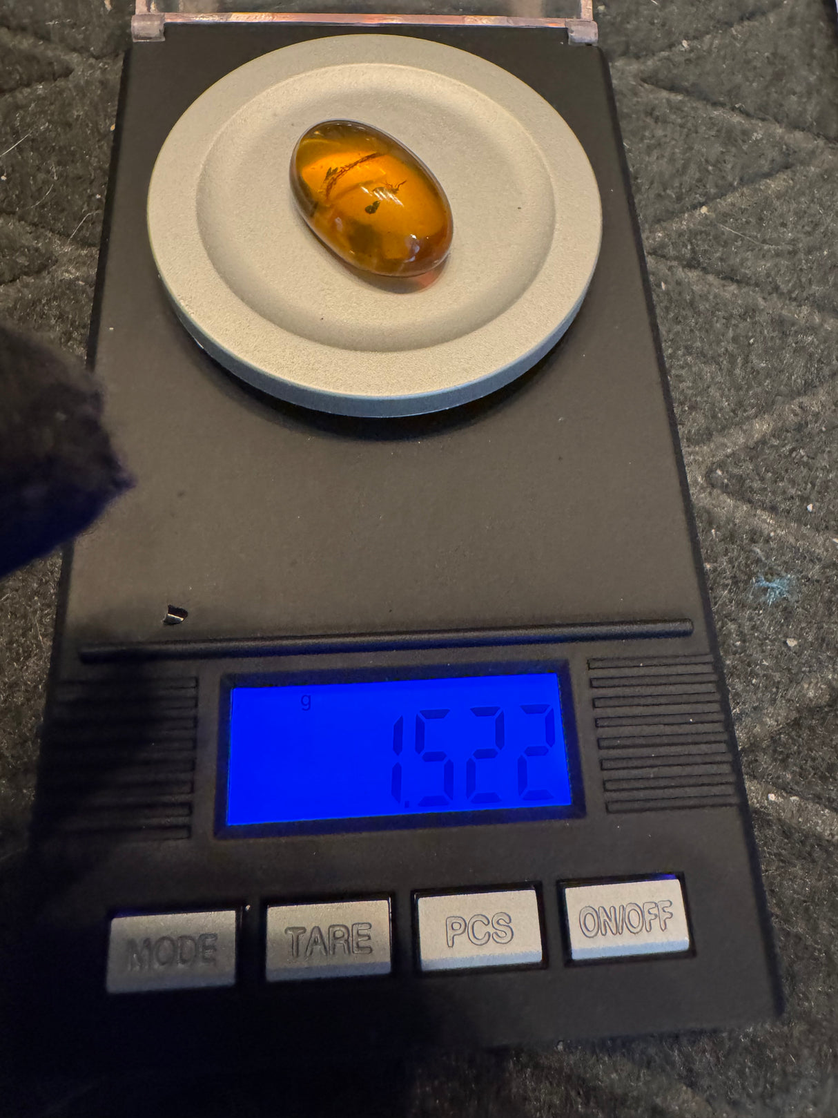 Amber Cabochon - 1.526g