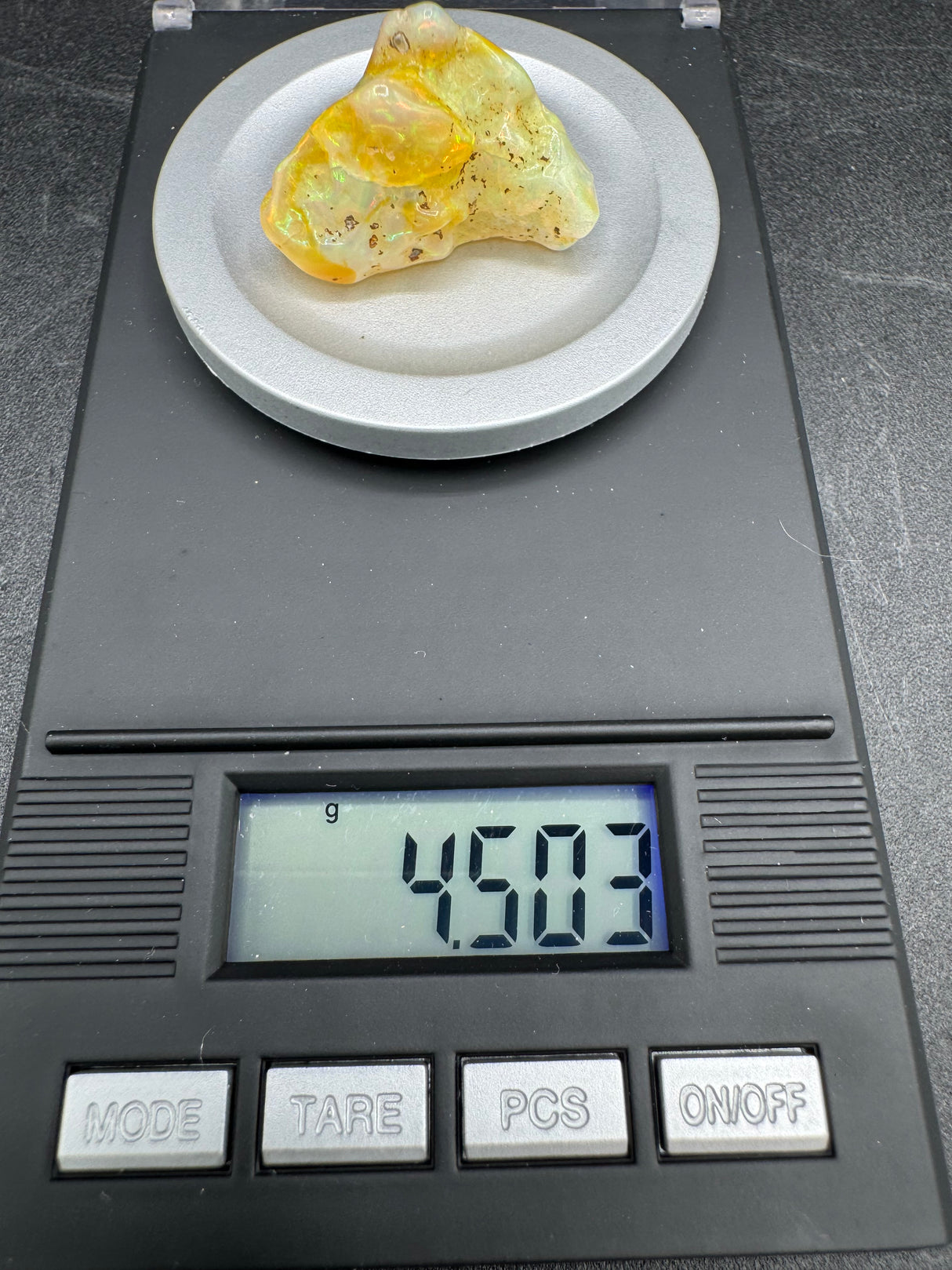 Opal - 4.053g