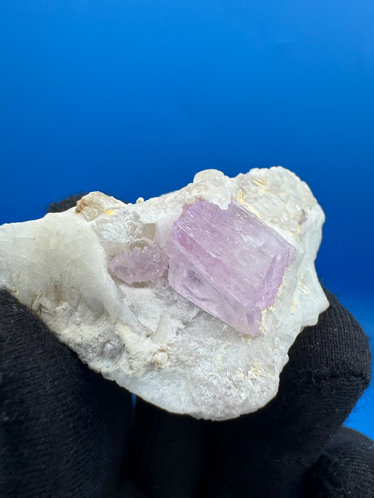 Kunzite Specimen - 35g