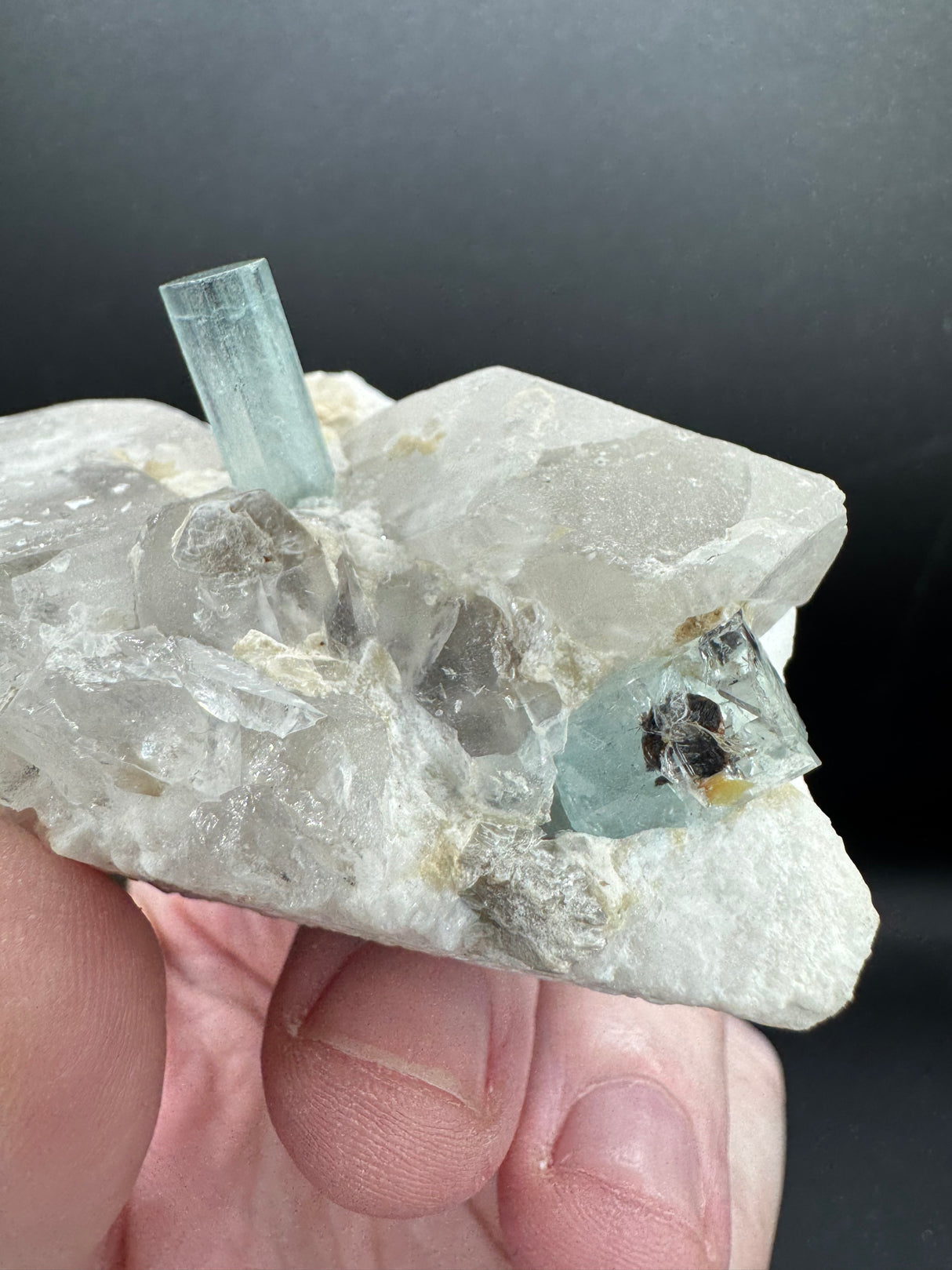 Aquamarine Specimen - 177g