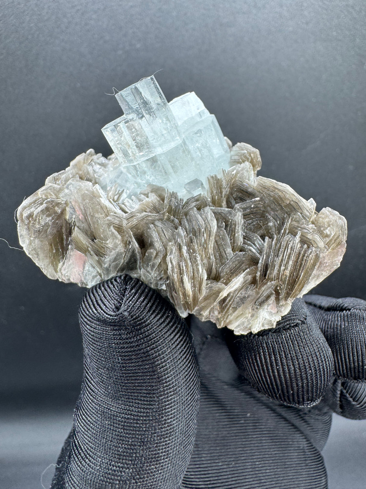 Aquamarine Specimen - 61g