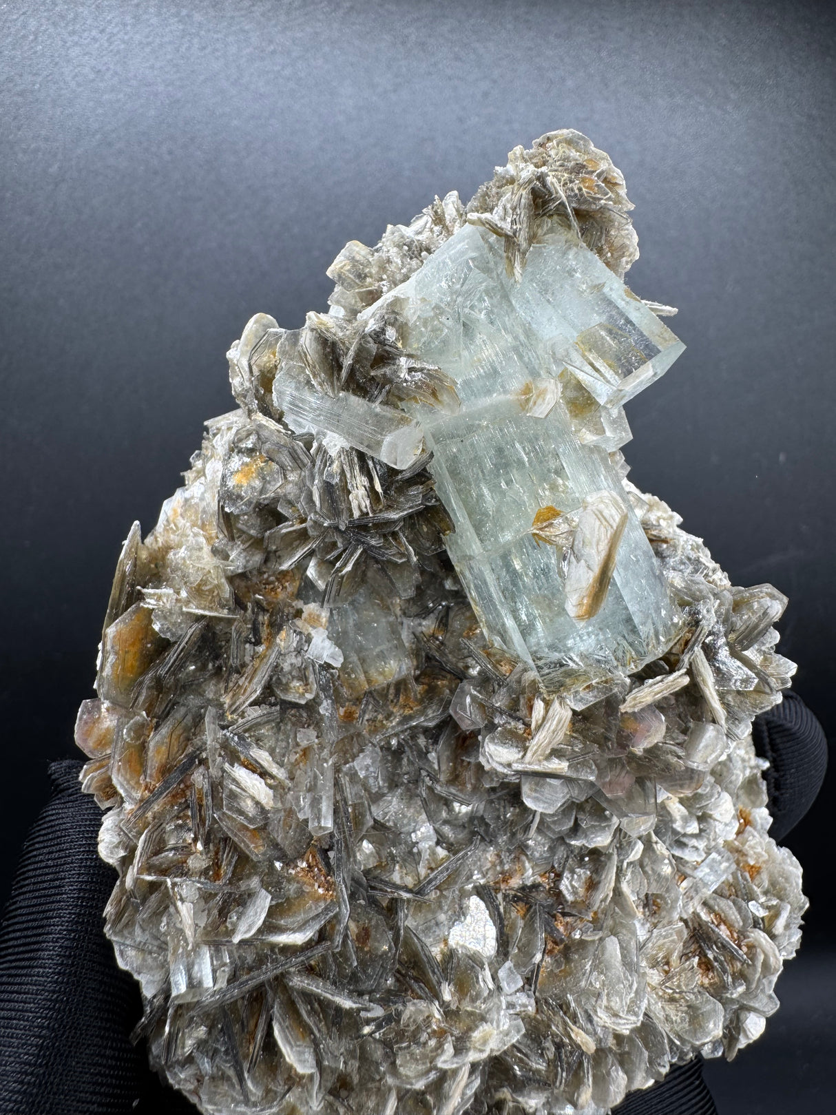 Aquamarine Specimen - 293g