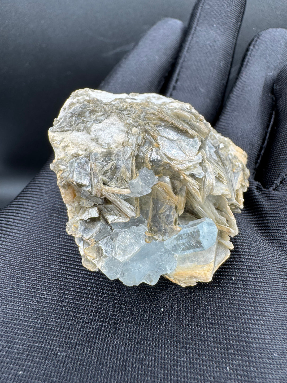 Aquamarine Specimen - 65g