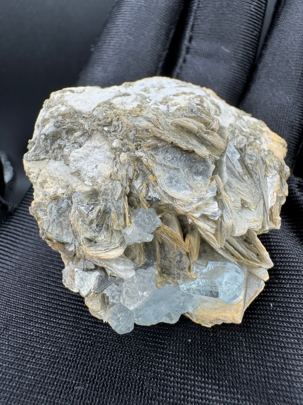 Aquamarine Specimen - 65g