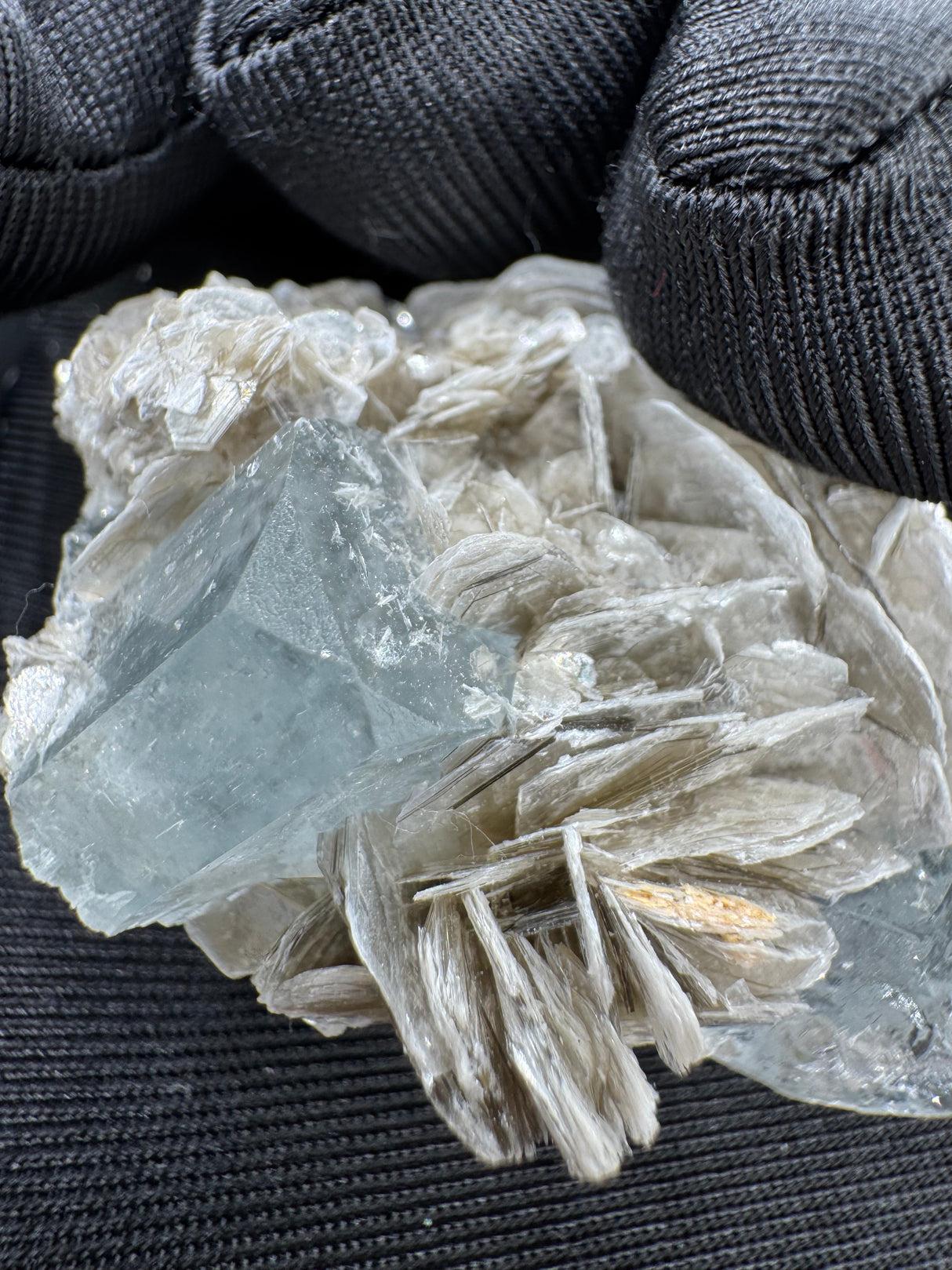 Aquamarine Specimen - 42g