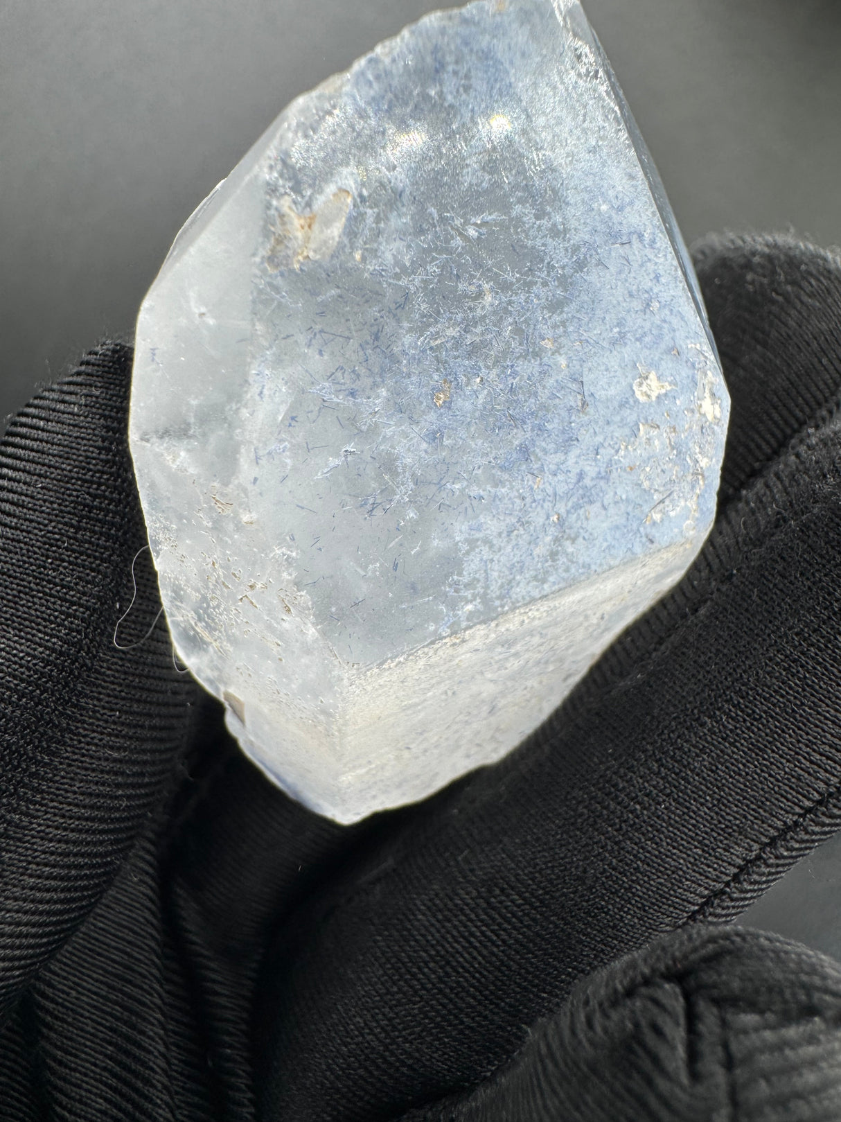 Dumortierite - 52g