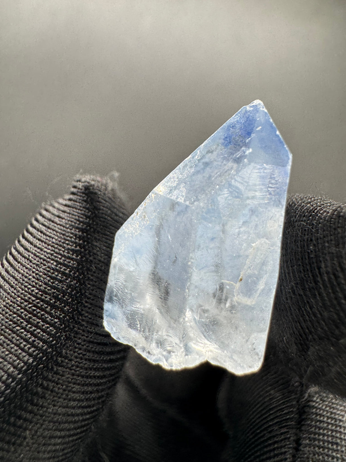 Dumortierite - 7.668g