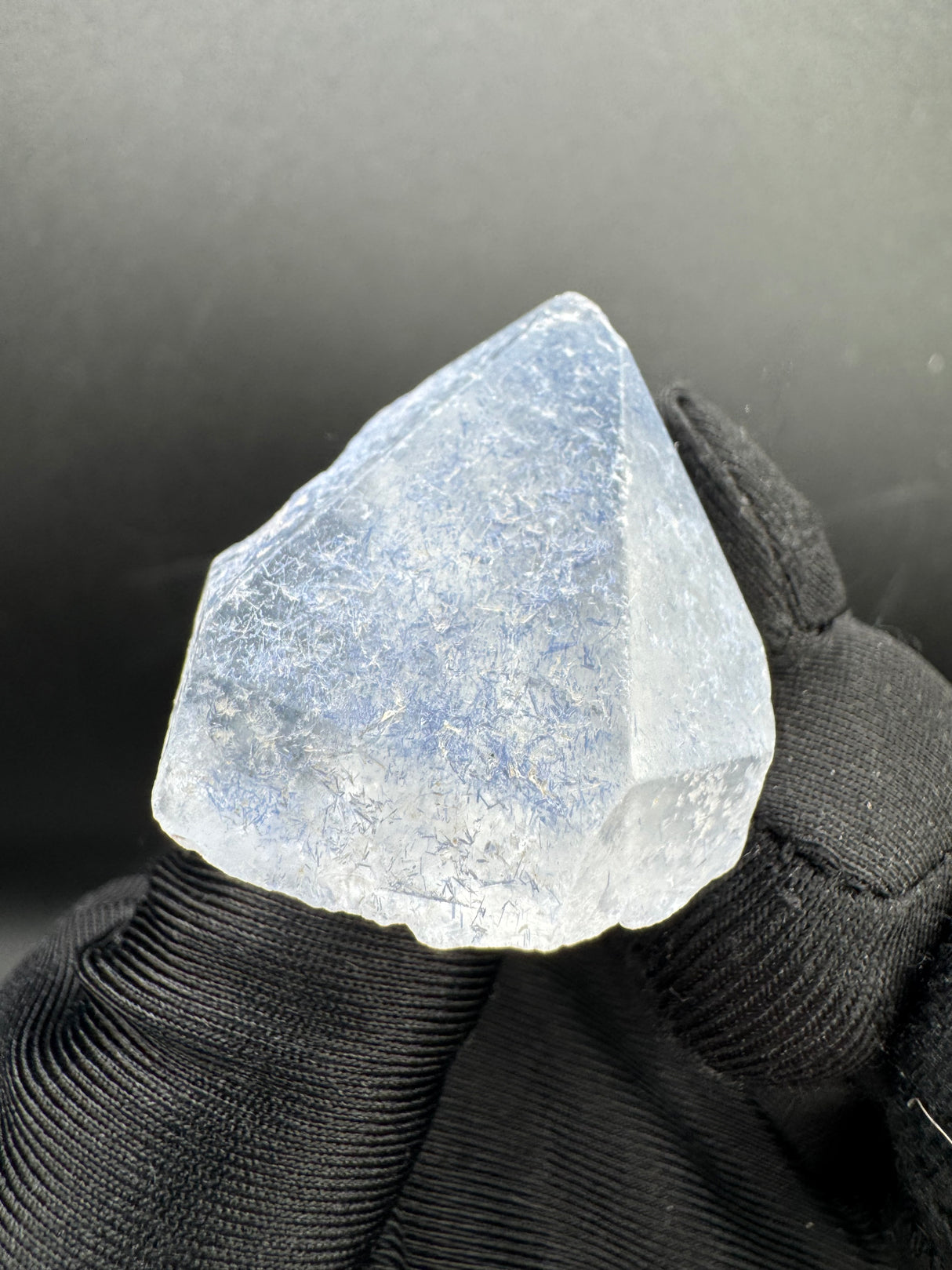 Dumortierite - 24.150g