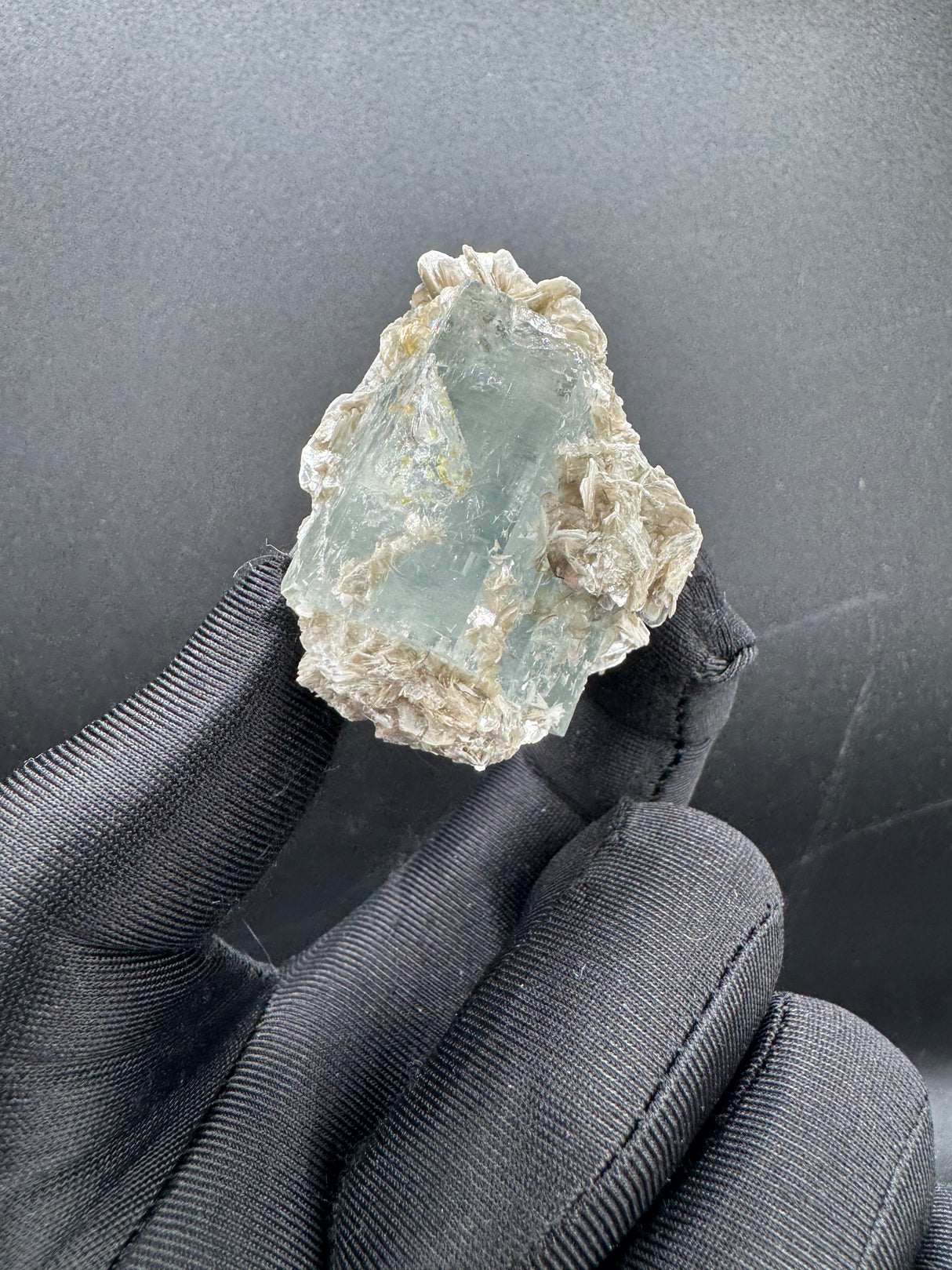 Aquamarine Specimen - 67g