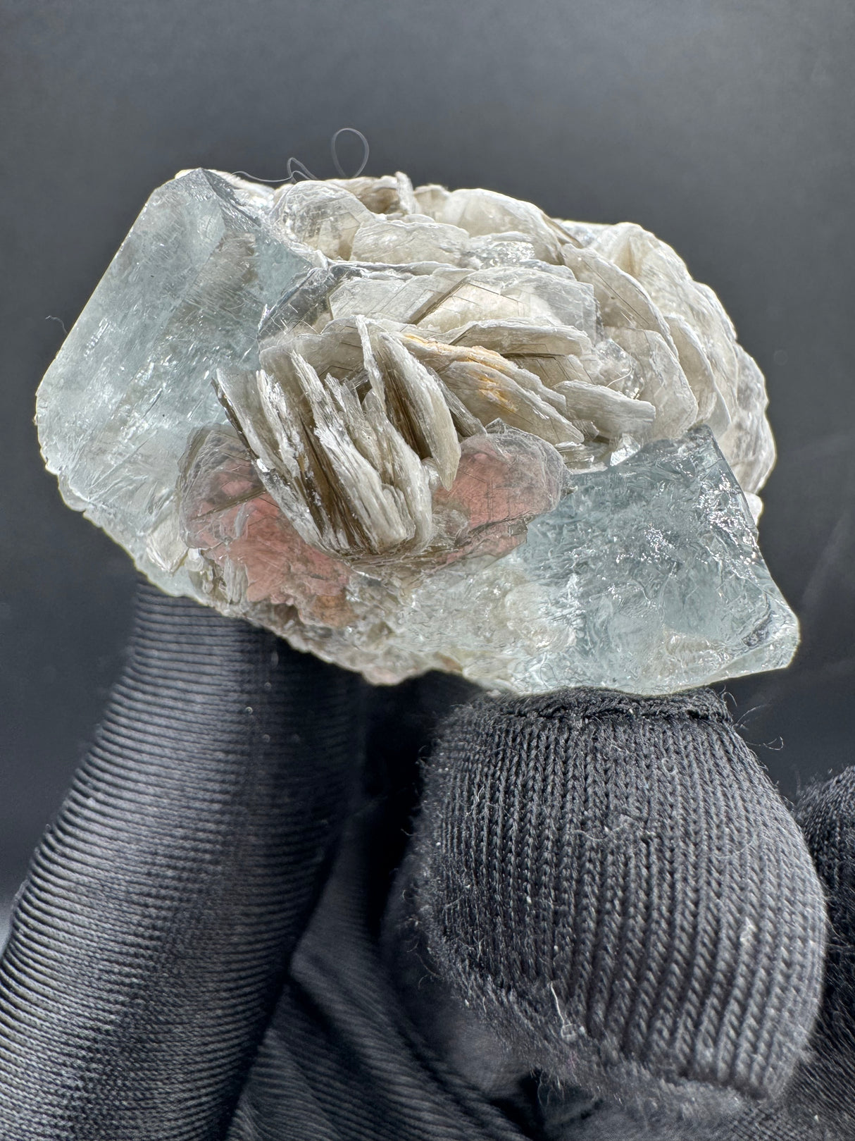 Aquamarine Specimen - 42g