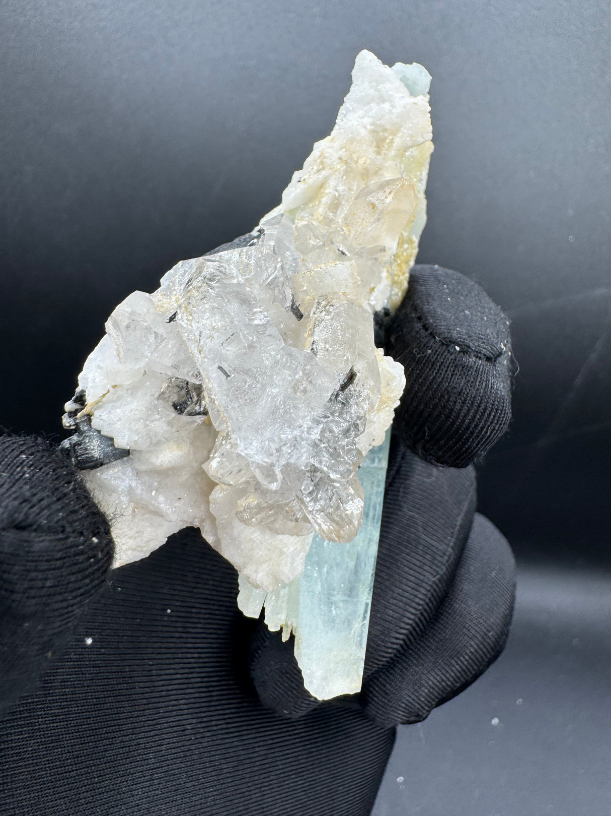 Aquamarine Specimen - 63g