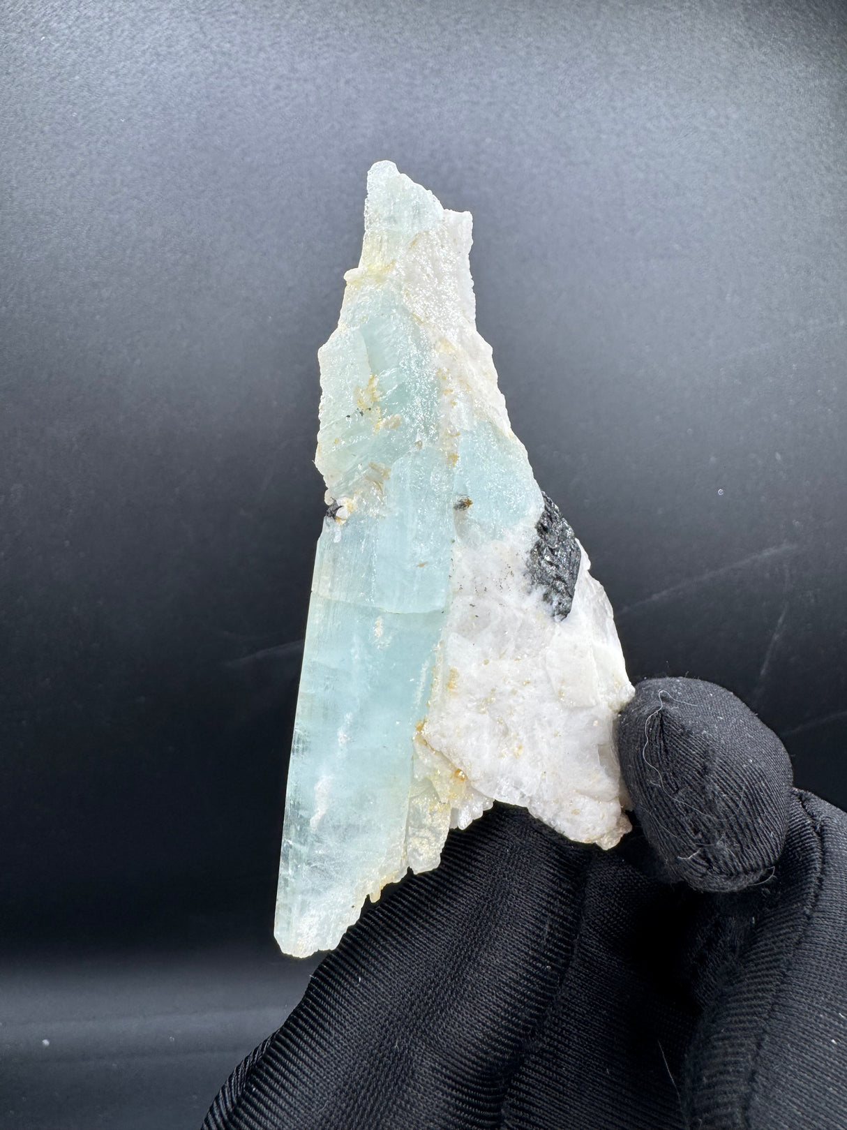 Aquamarine Specimen - 63g