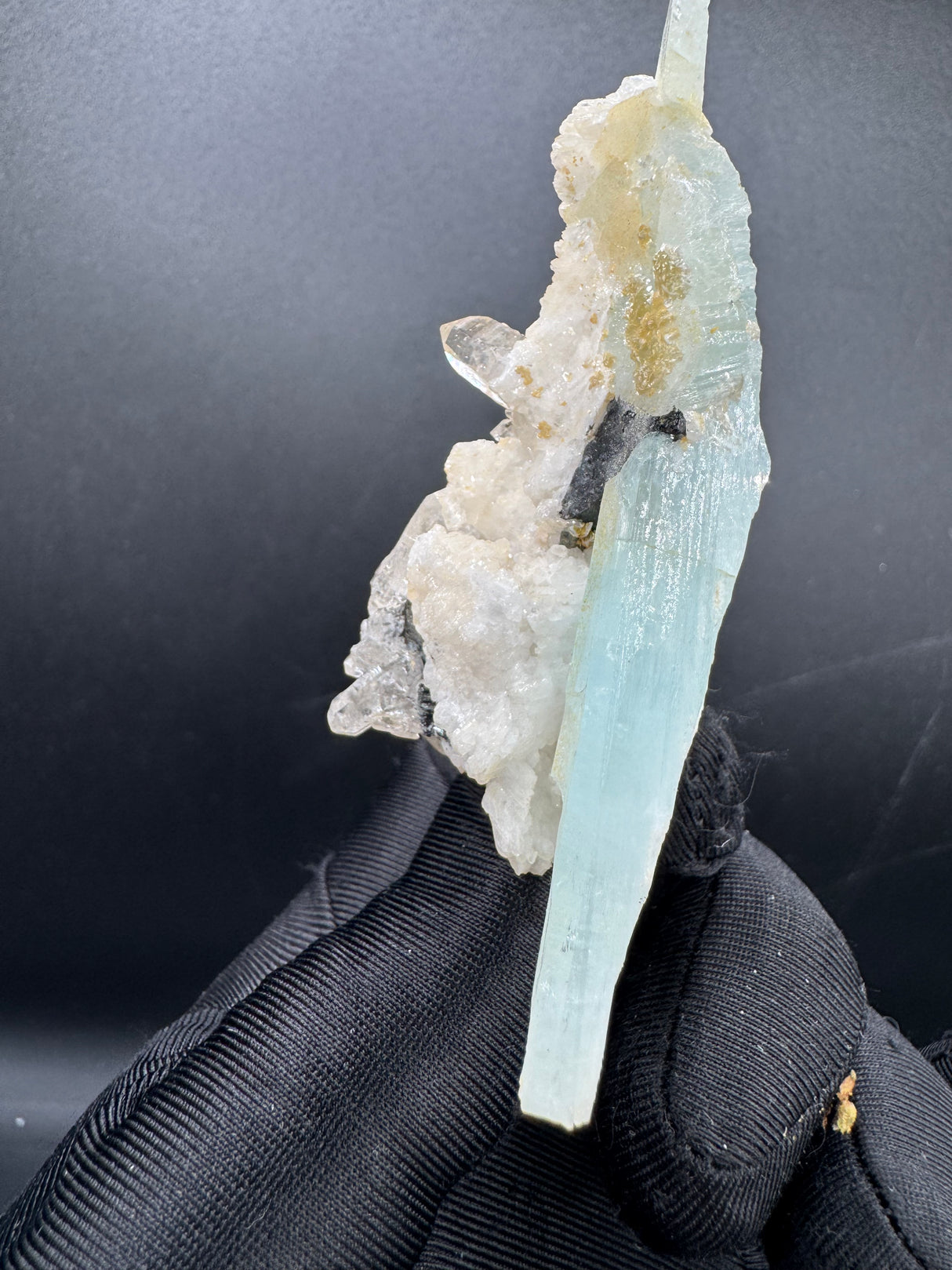 Aquamarine Specimen - 63g