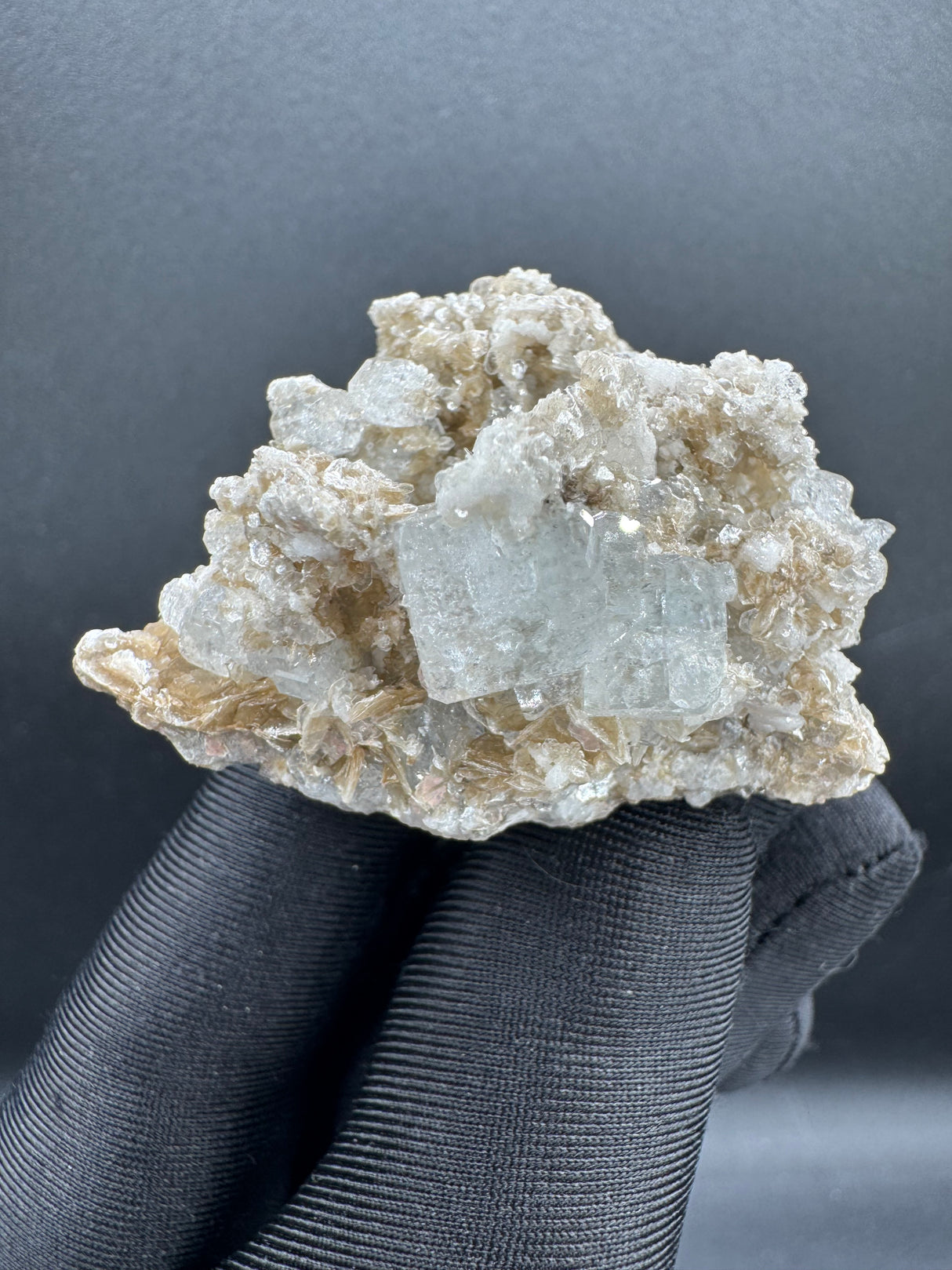 Aquamarine Specimen - 44g