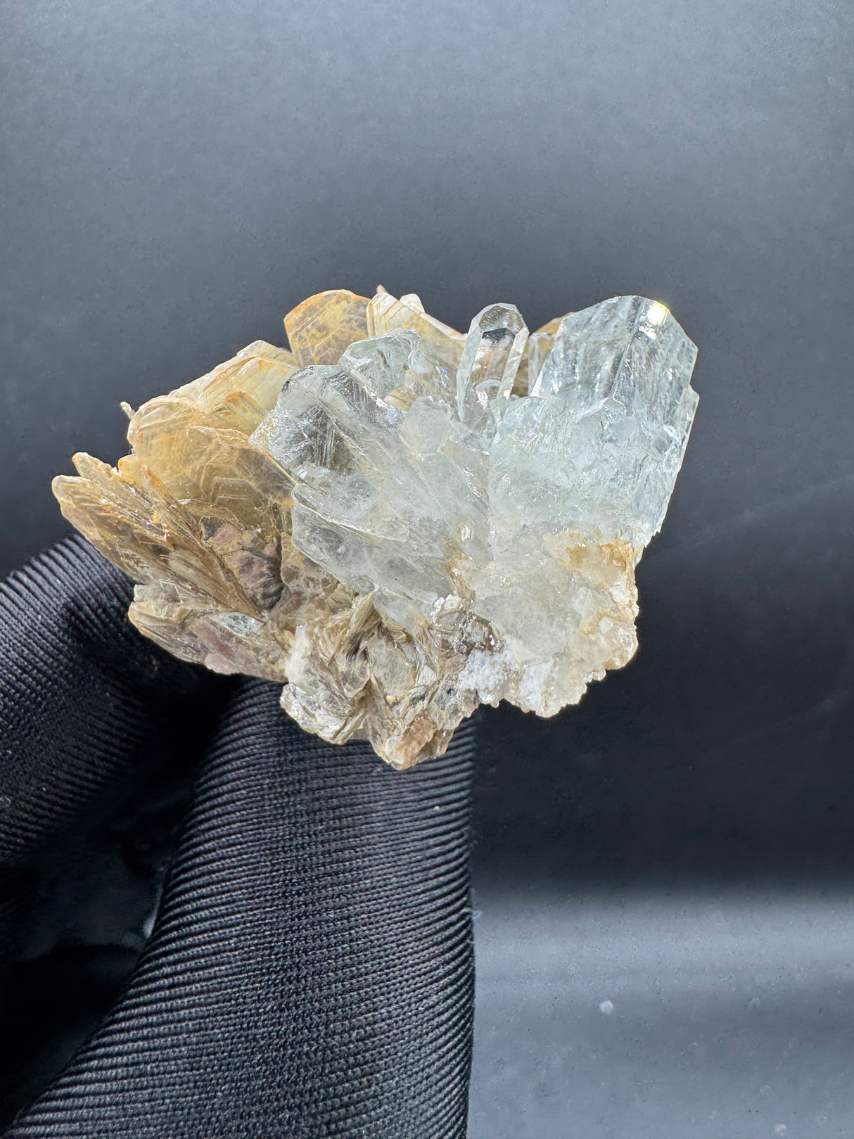 Aquamarine Specimen - 26g