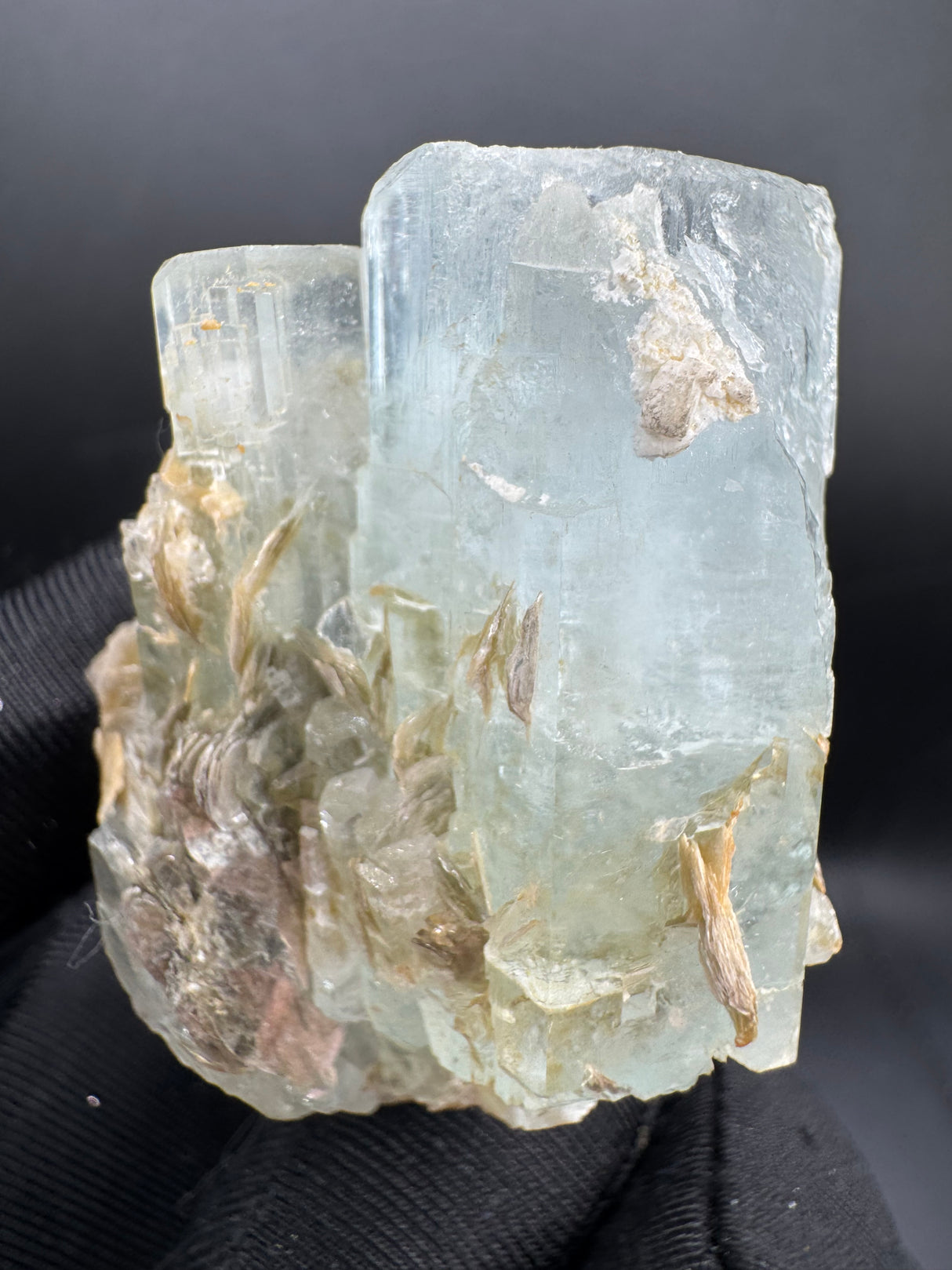 Aquamarine Specimen - 73g