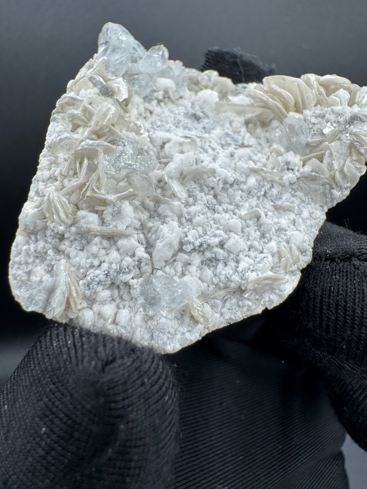 Aquamarine Specimen - 57g