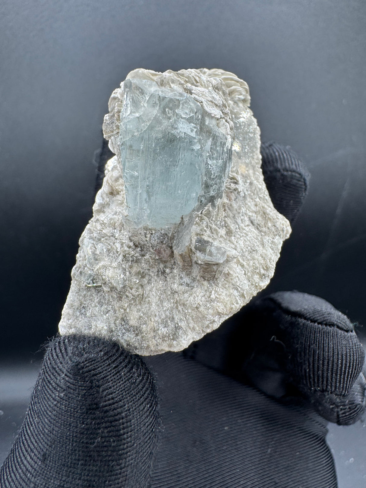Aquamarine Specimen - 94g