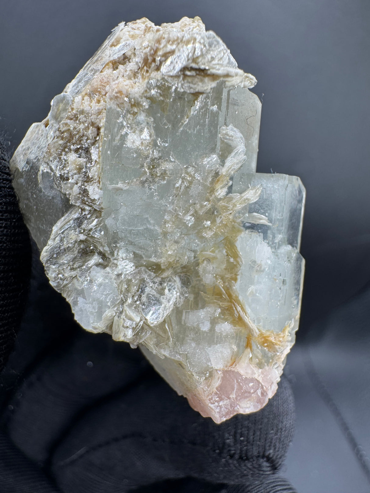 Aquamarine Specimen - 36g