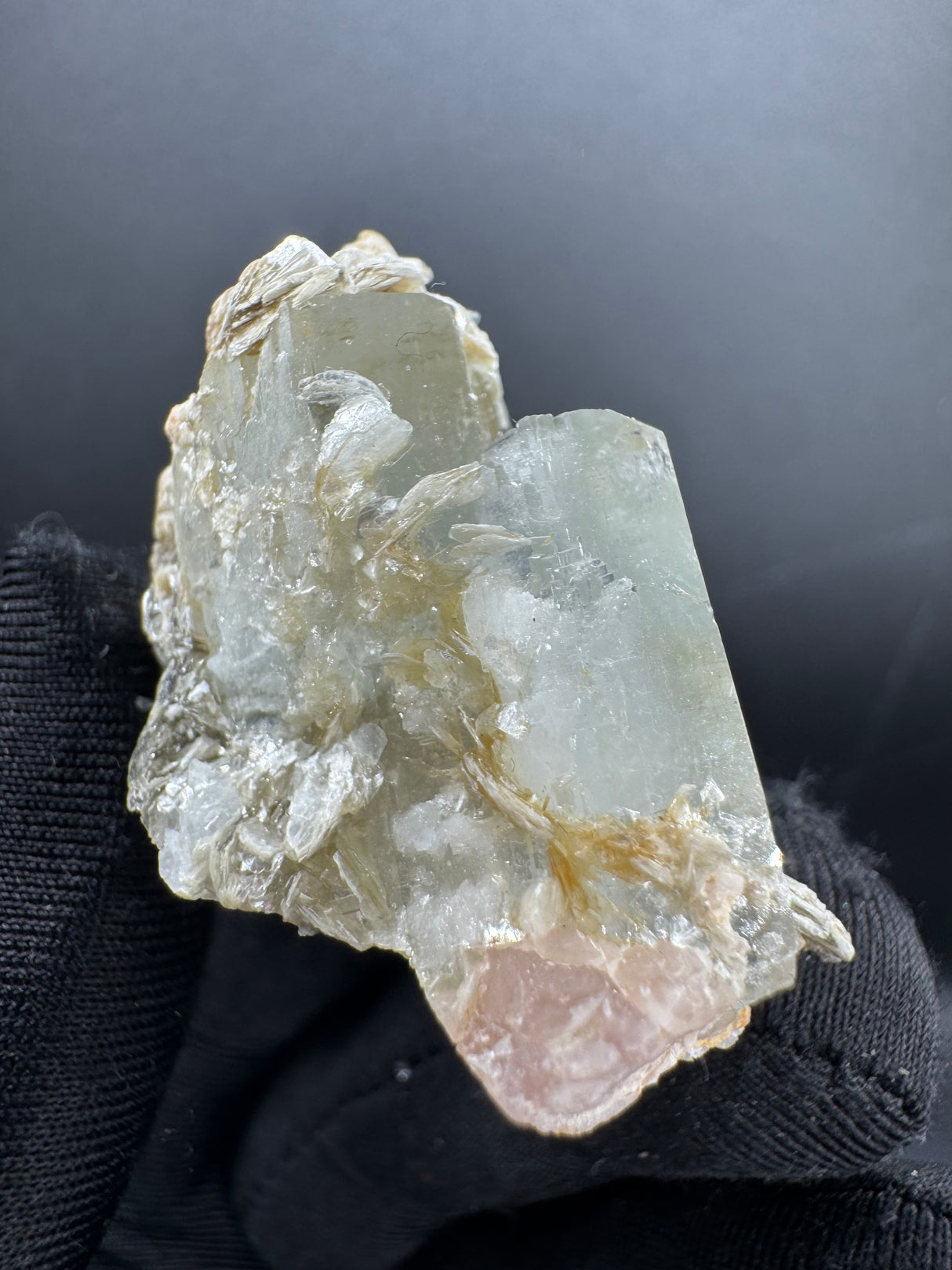 Aquamarine Specimen - 36g