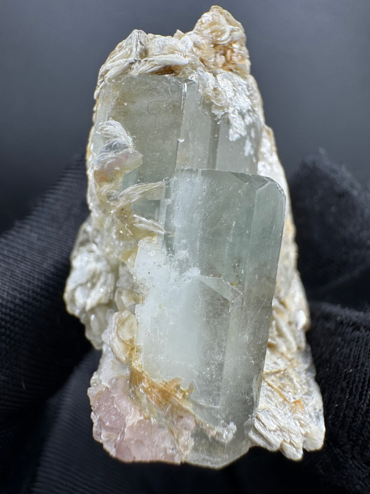 Aquamarine Specimen - 36g