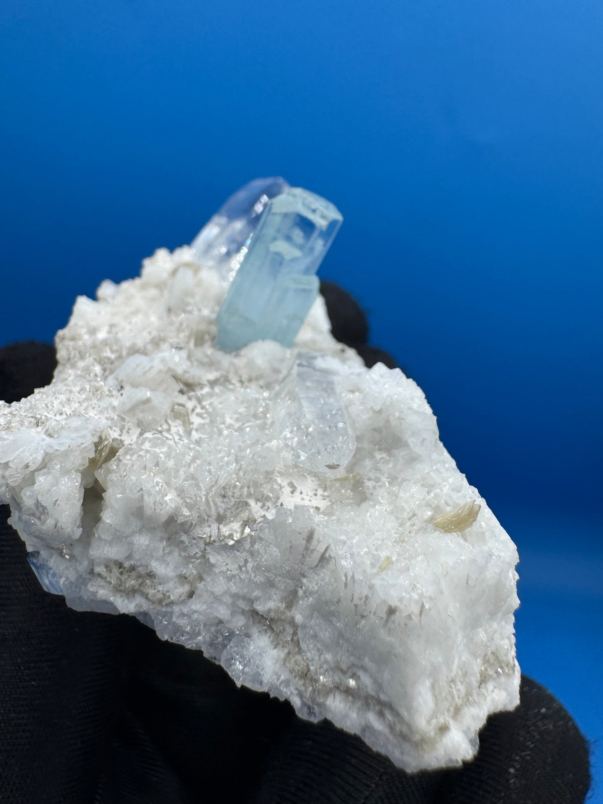 Aquamarine Specimen - 83g