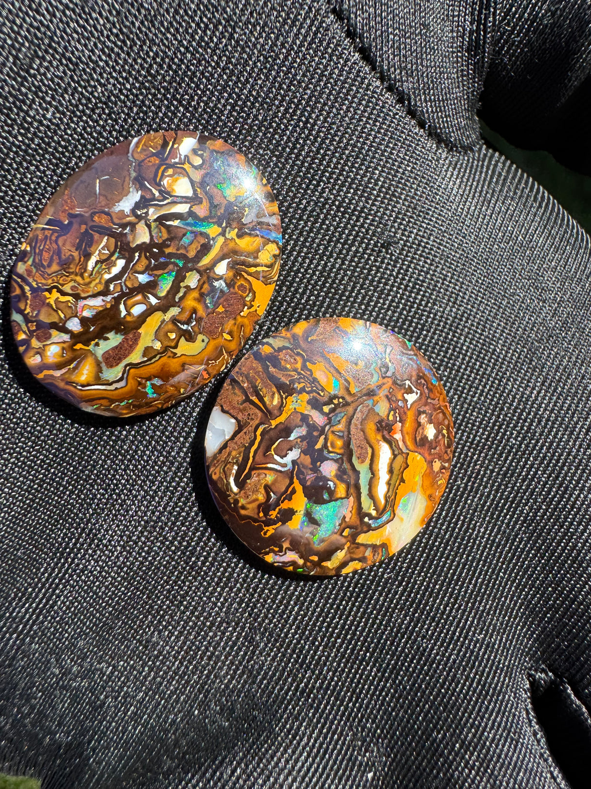 Australia Opal Pair - 34ct.