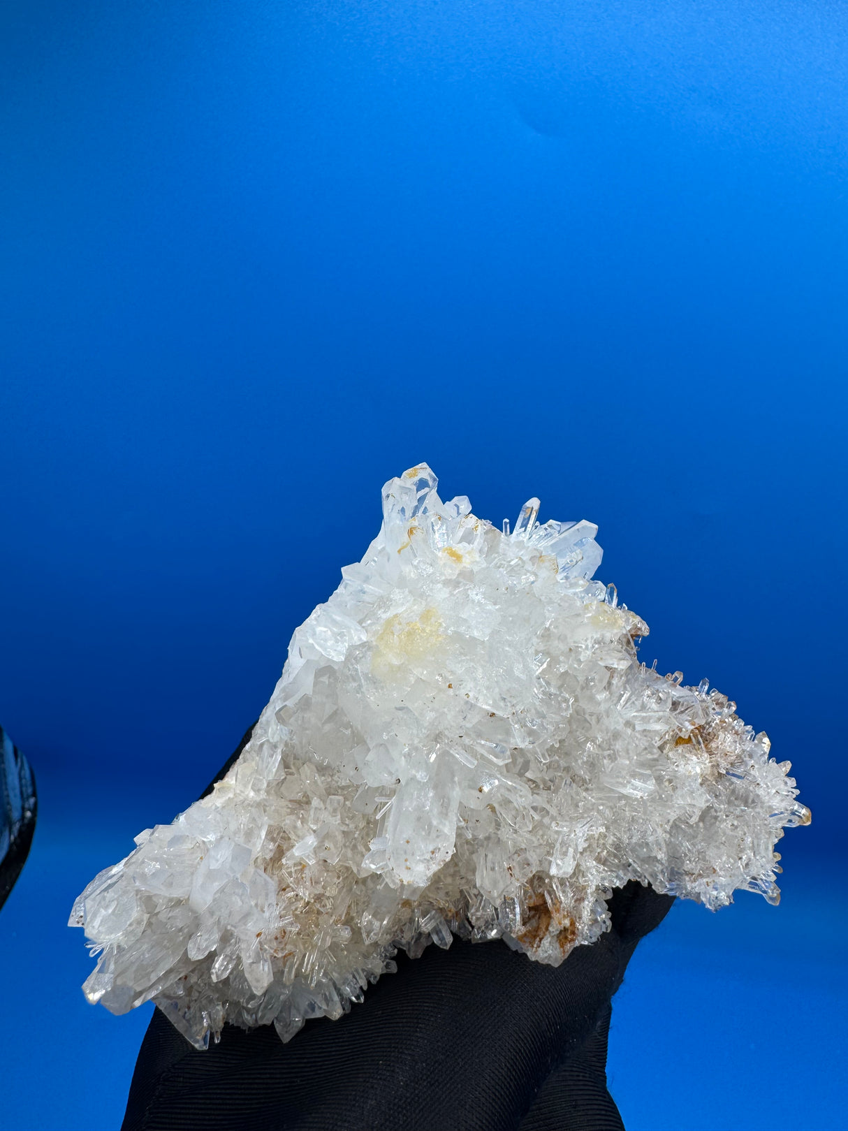 Quartz Crystal Specimen - 177g