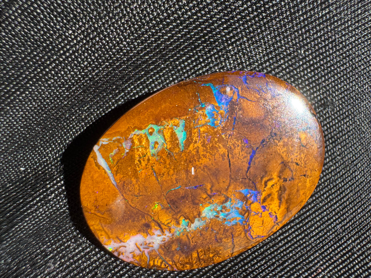 Australia Opal - 21ct