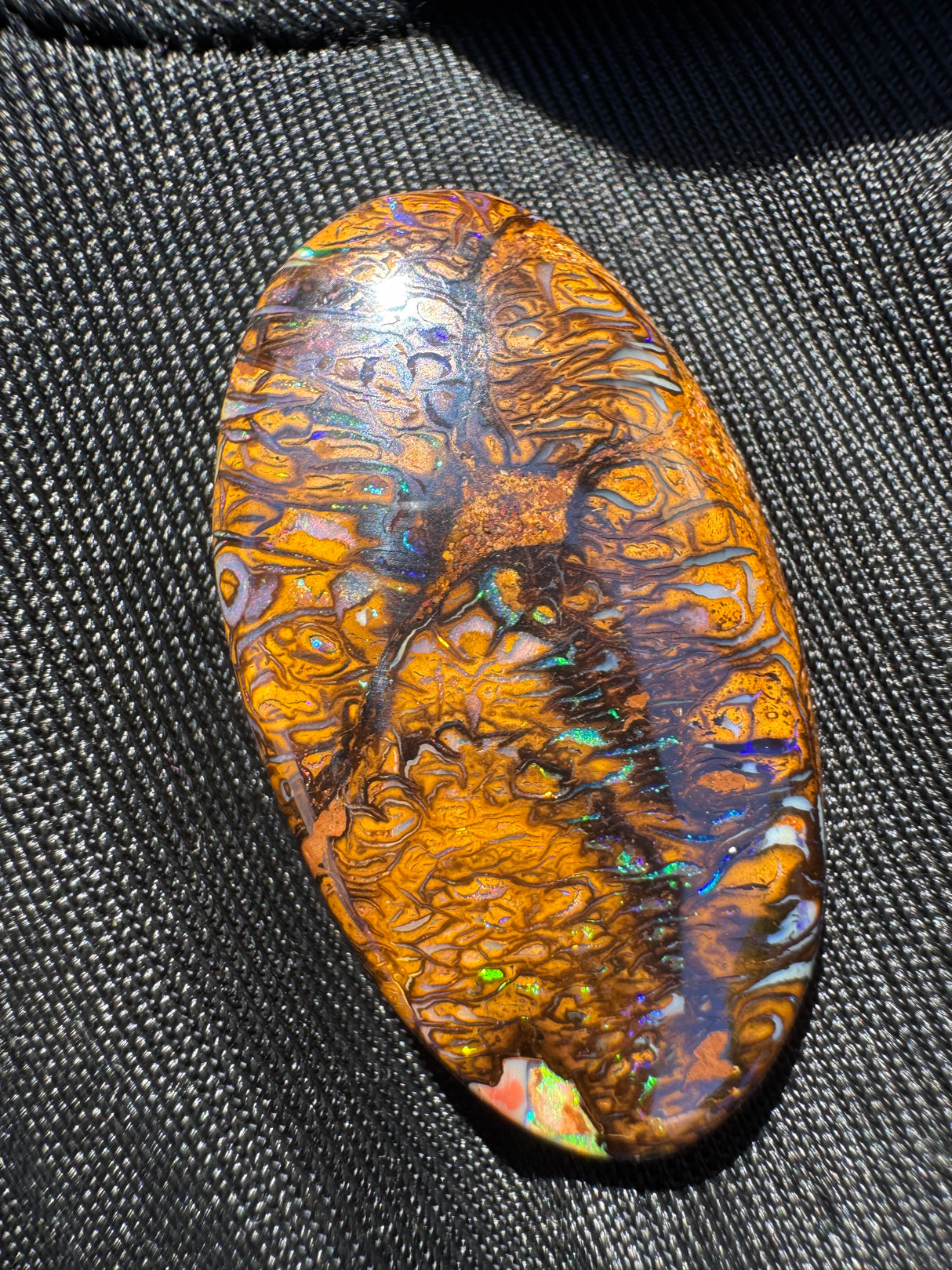 Australia Opal - 32ct